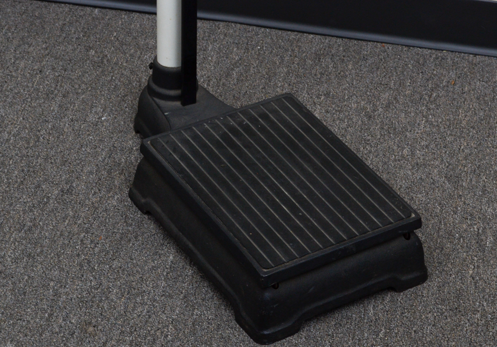 Vintage Continental Scale Works Doctor's Beam Scale