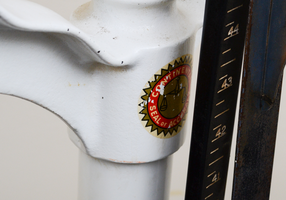 Vintage Continental Scale Works Doctor's Beam Scale