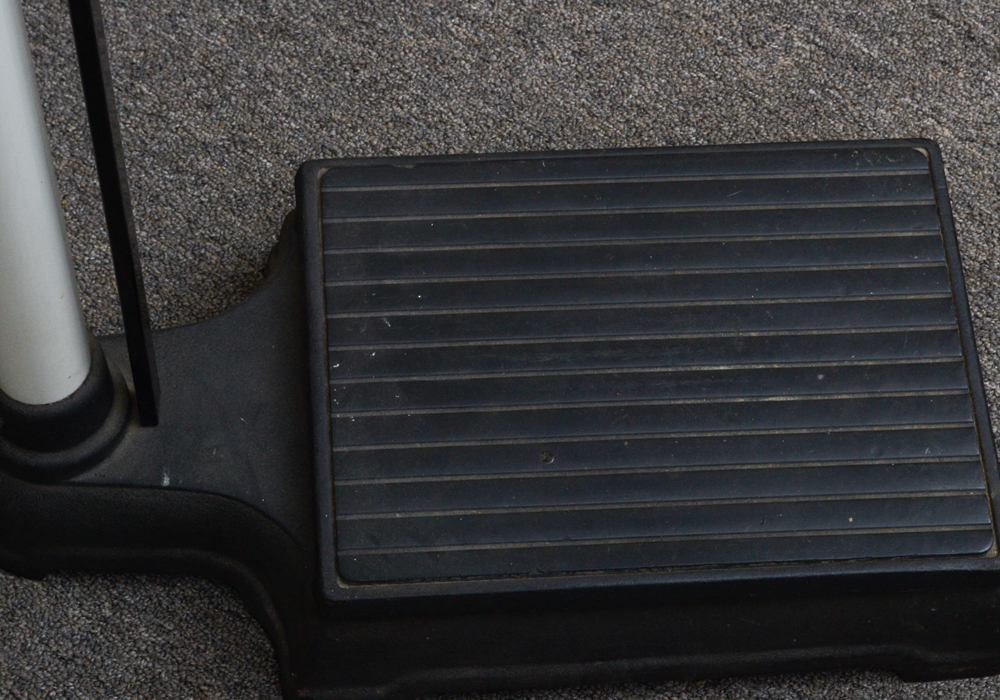 Vintage Continental Scale Works Doctor's Beam Scale