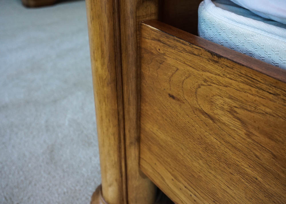 Four Poster King Size Bed Frame by Thomasville with Bedding