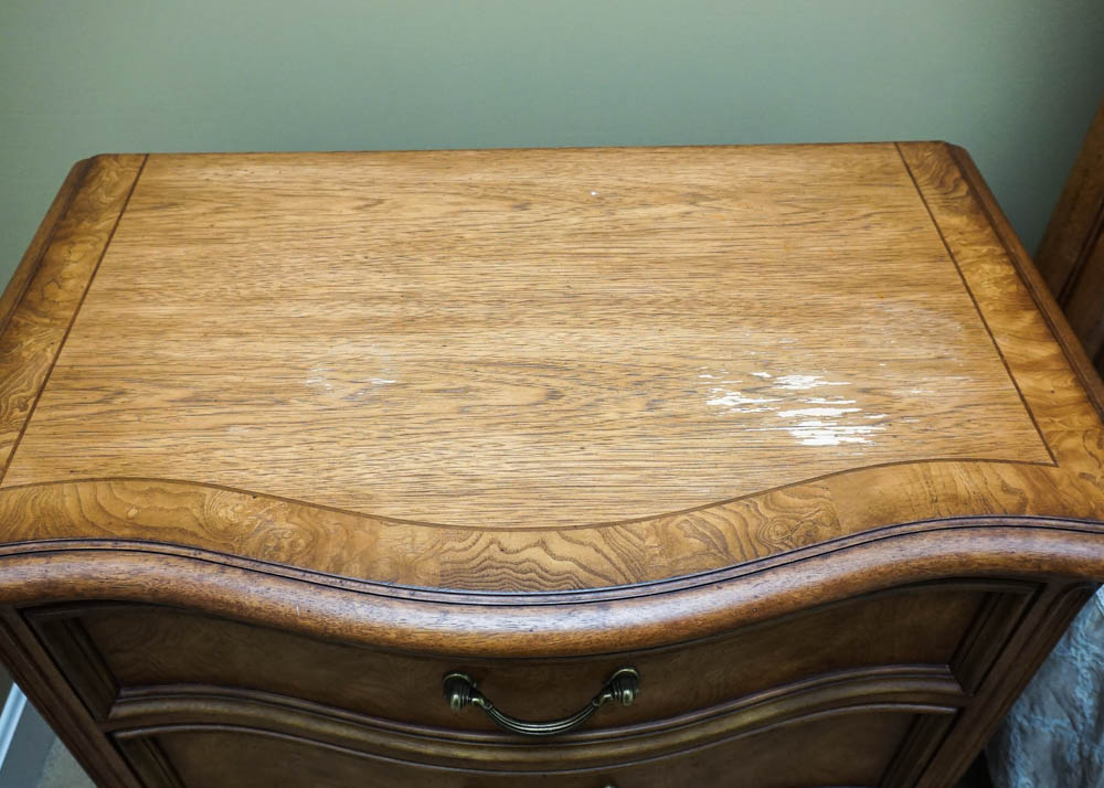 Pair of Oak Burl Nightstands by Thomasville