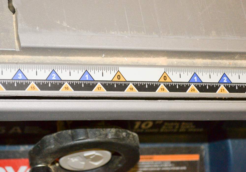 Ryobi RTS21 10" Portable Table Saw With QuickStand