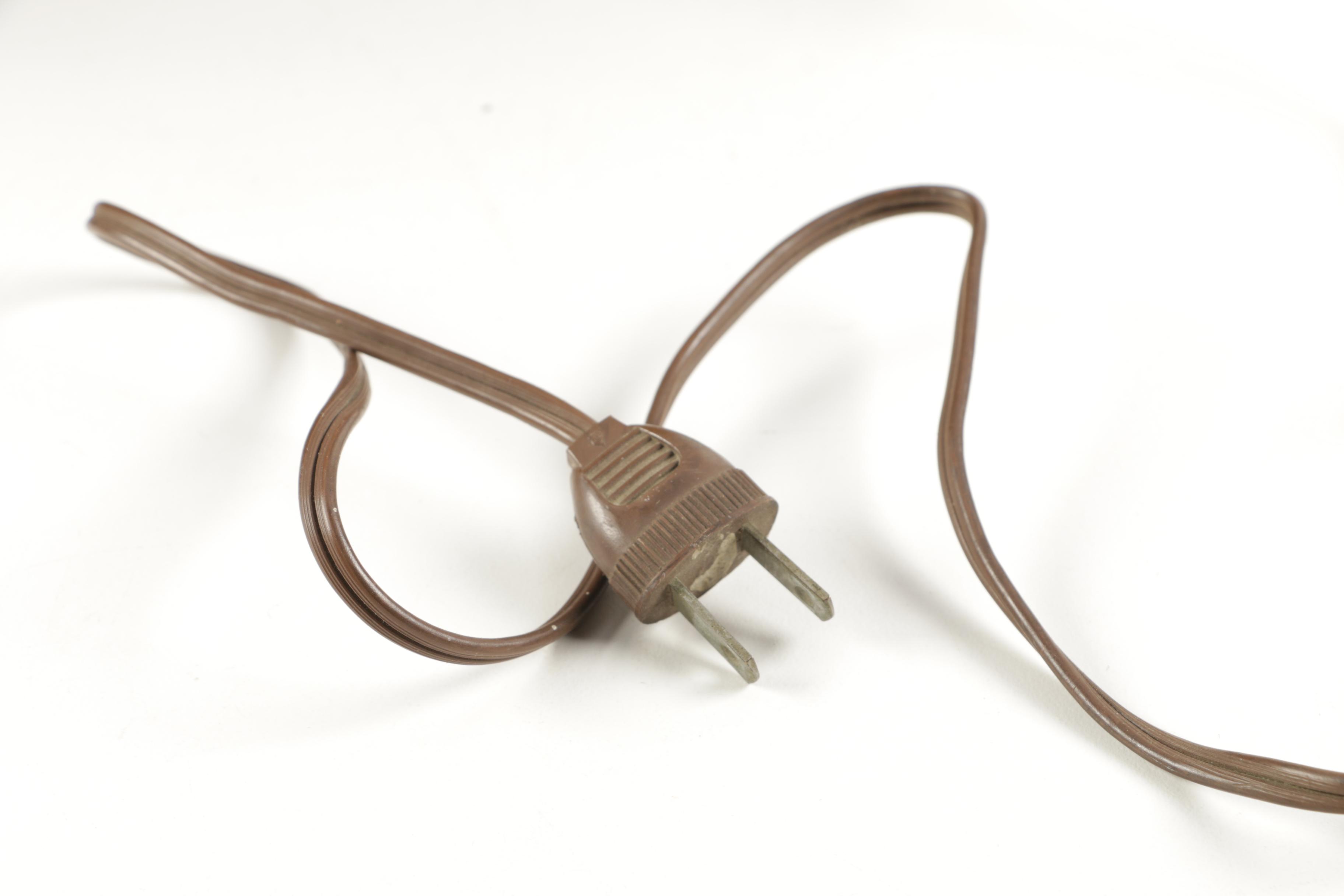 Vintage Grundig "Majestic 97" AM/FM  International Radio