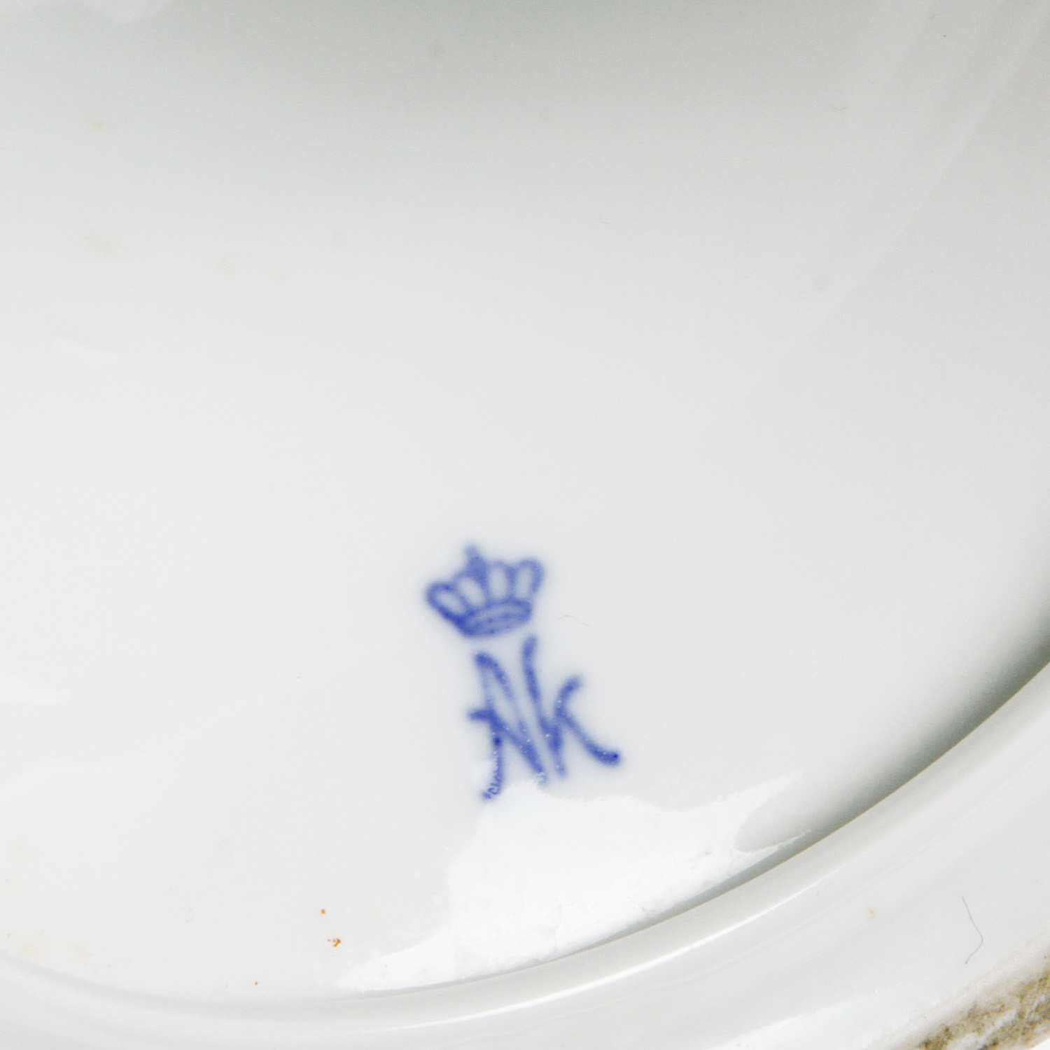 AK Kaiser German Porcelain Cake Stand