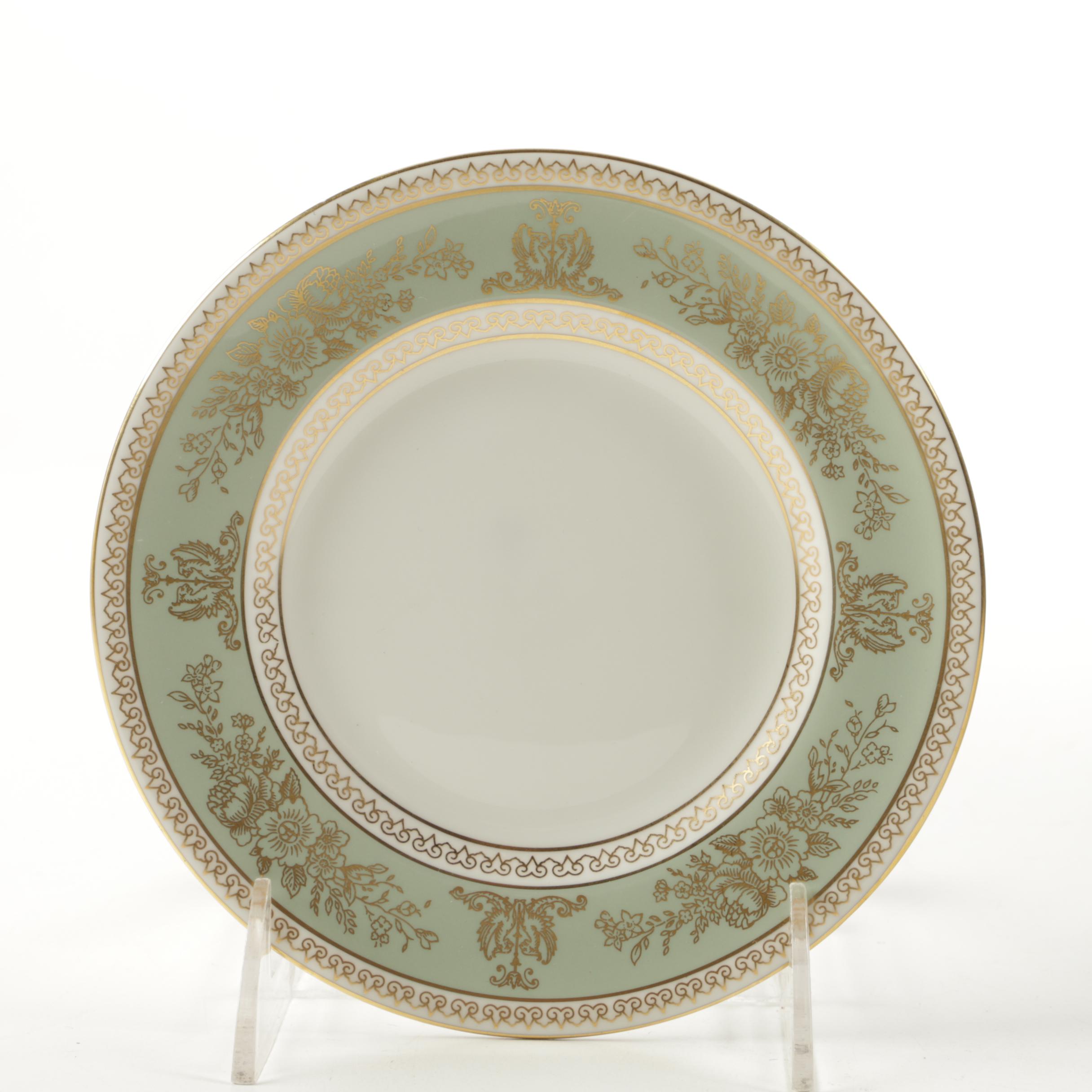 Wedgwood "Gold Columbia" Pattern Tableware Set