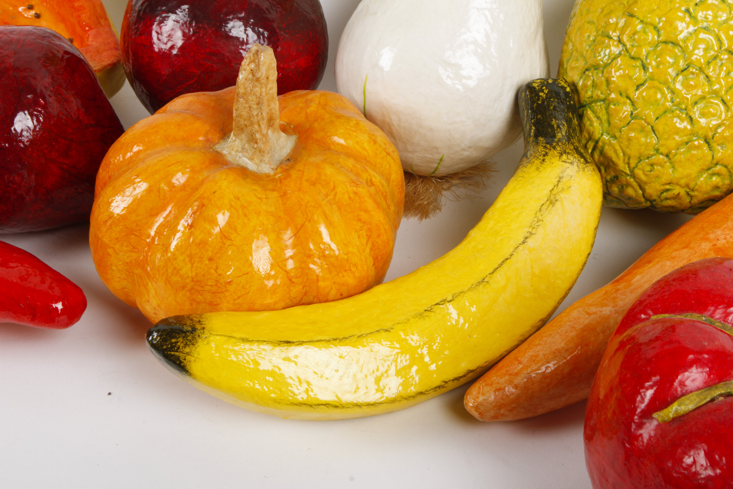 Papier-Mâché Vegetable and Fruit Décor