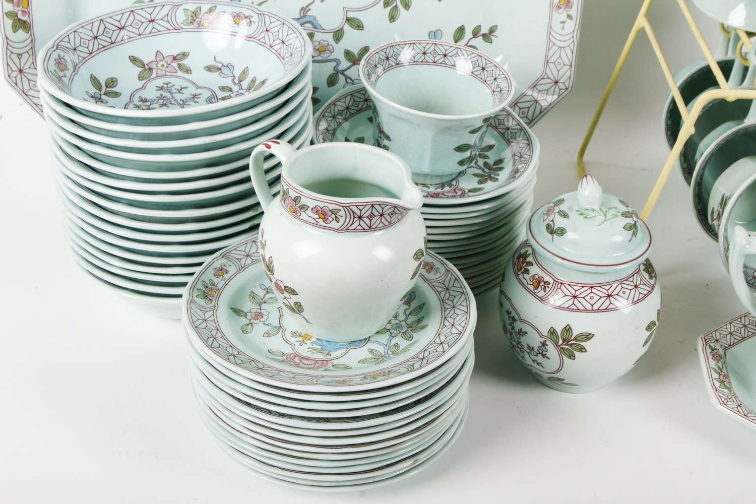 Set of Vintage Adams Calyx Ware "Singapore Bird"