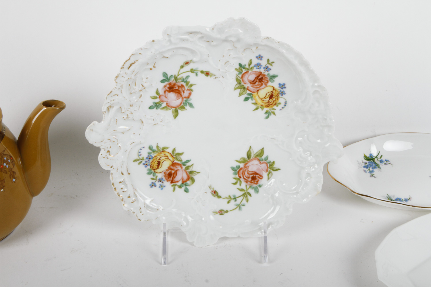 Collection of Ceramic Tableware