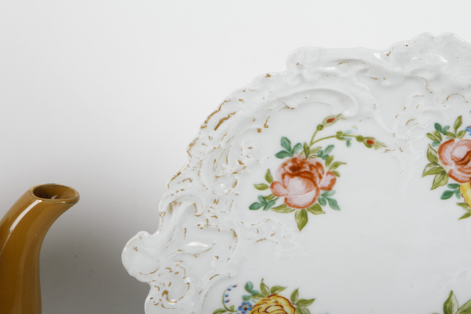 Collection of Ceramic Tableware