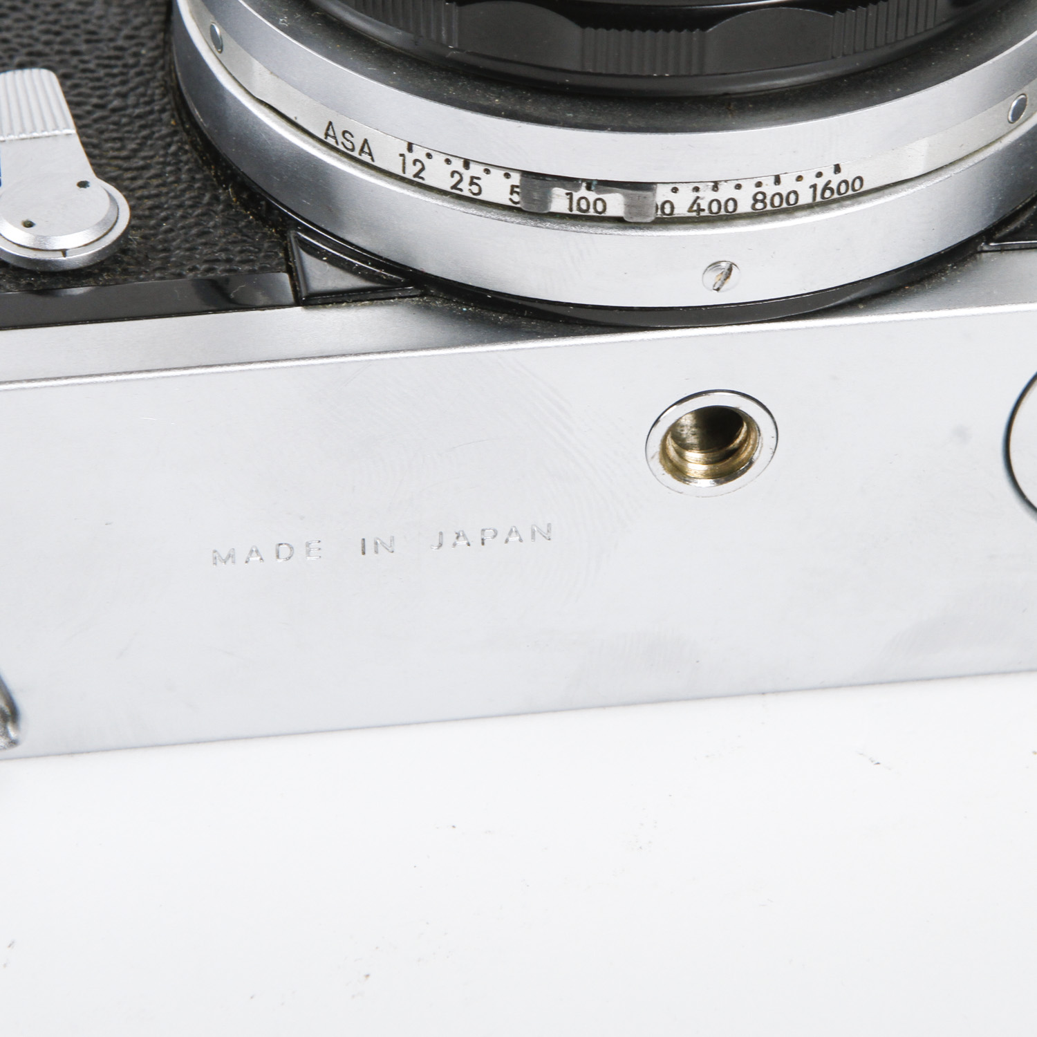 Vintage Nikon Nikkormat FT 35mm Camera