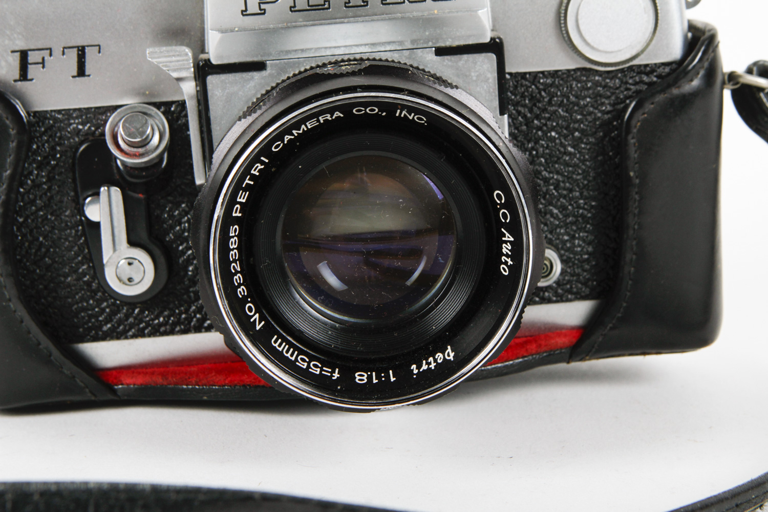 Petri FT Camera with Case