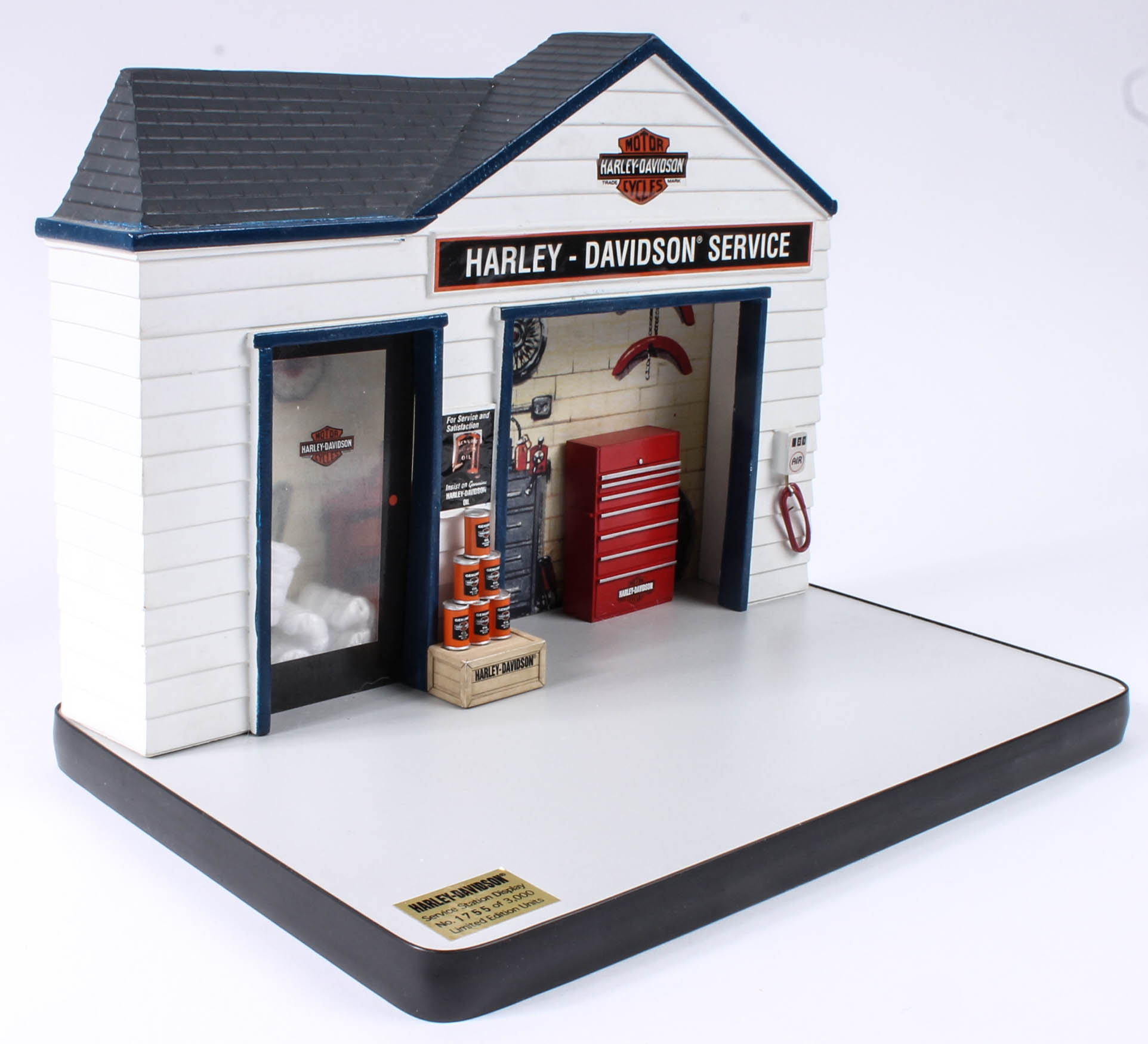 Harley-Davidson Model Service Station Figurine