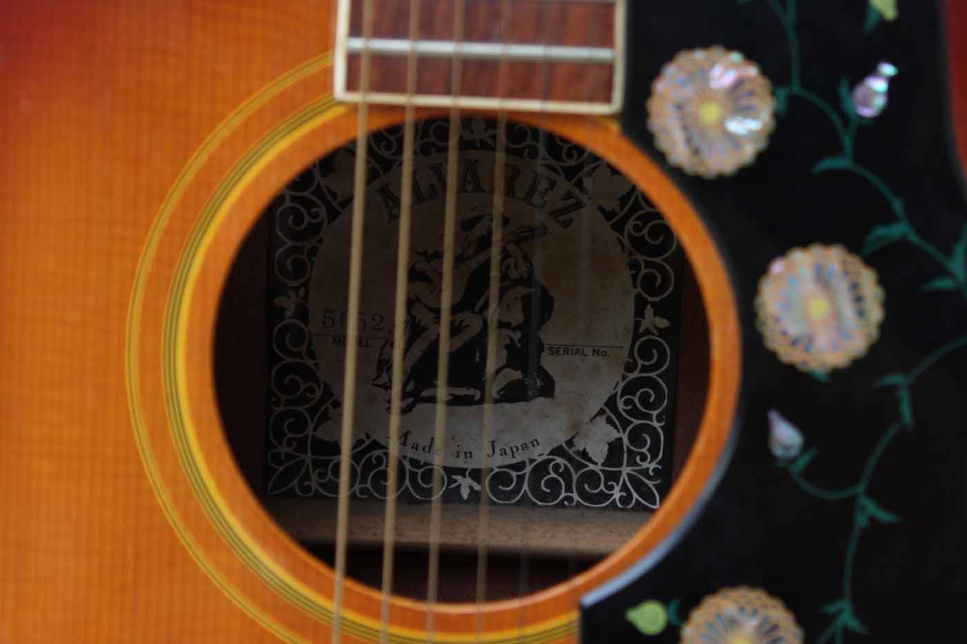 Vintage Alvarez Model 5052 Jumbo Style Acoustic Guitar