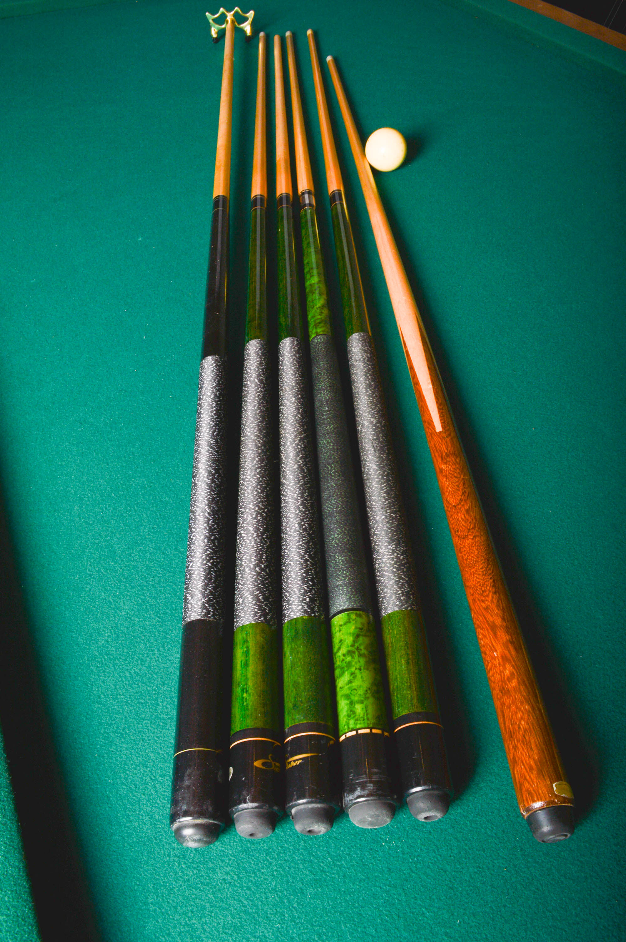 AMF PlayMaster Oak Pool Table