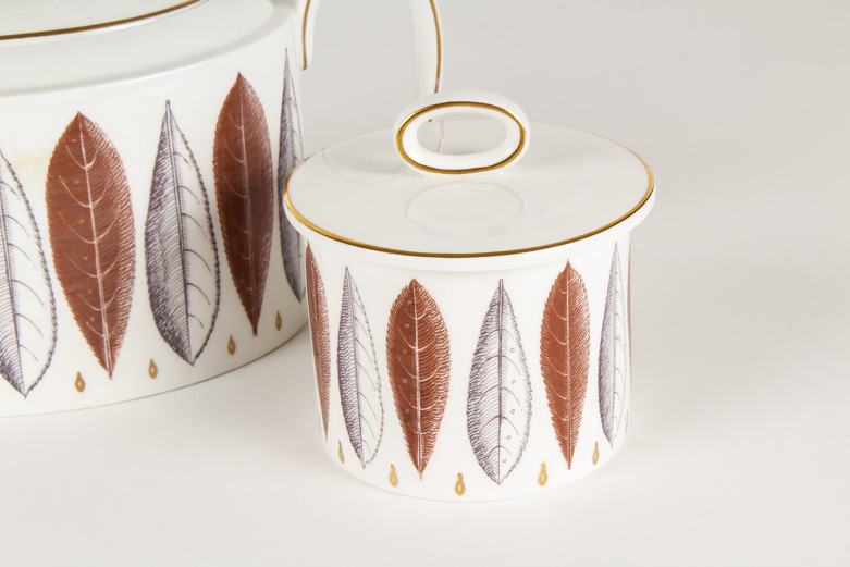 Susie Cooper, OBE, Dinnerware Set