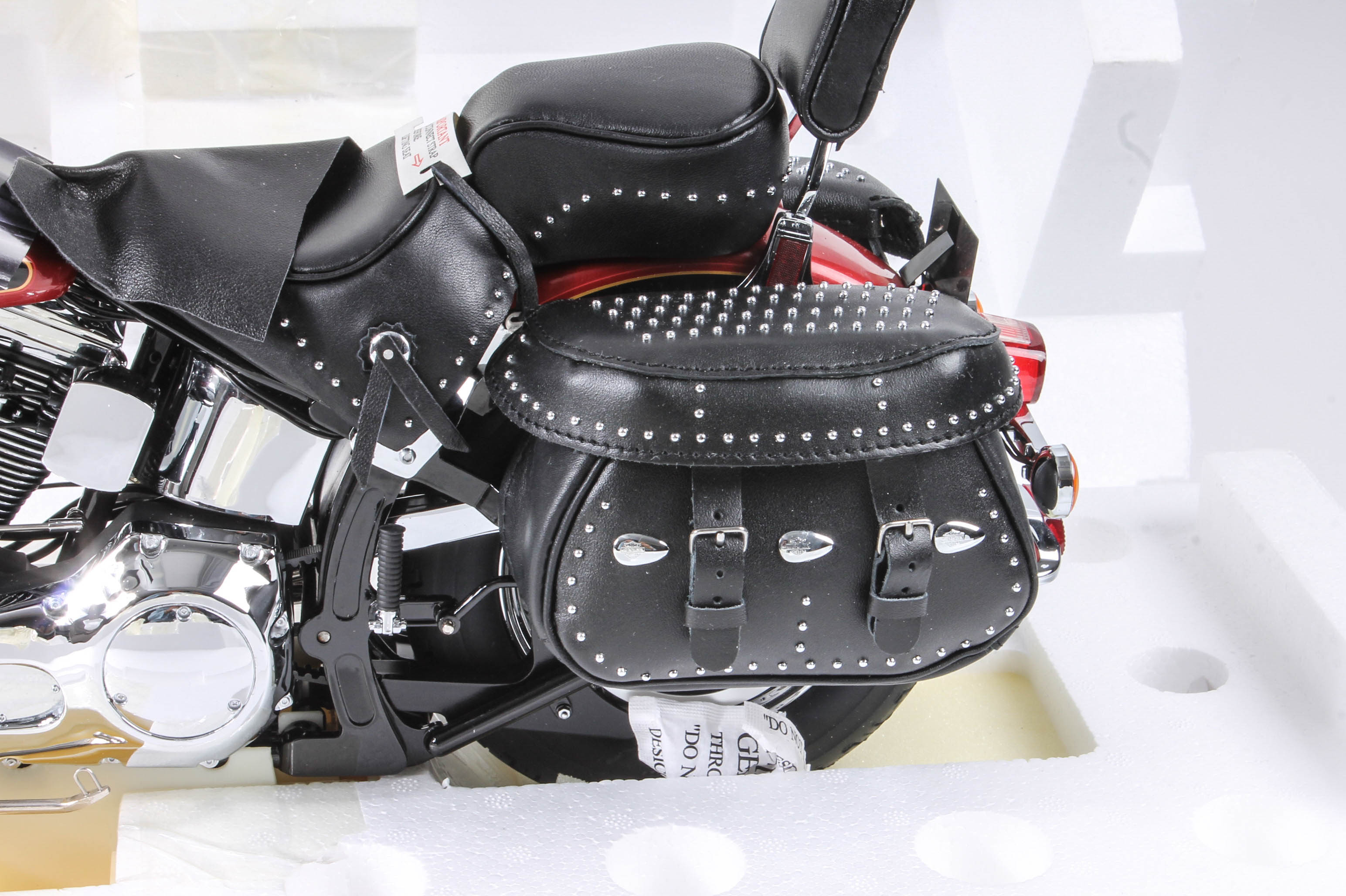 Franklin Mint 1:50-Scale Harley-Davidson "Heritage Softail Classic" Replica Model
