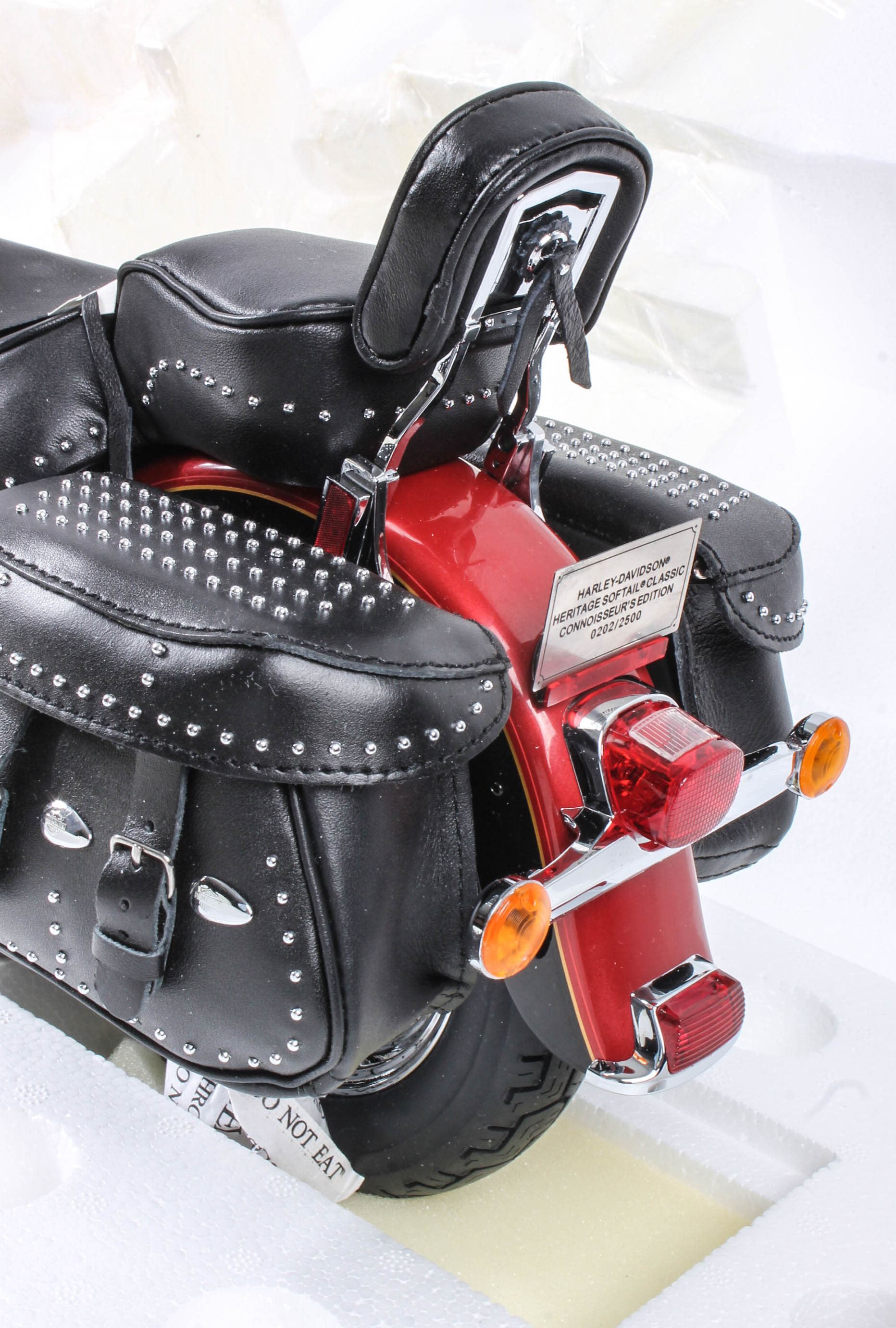 Franklin Mint 1:50-Scale Harley-Davidson "Heritage Softail Classic" Replica Model