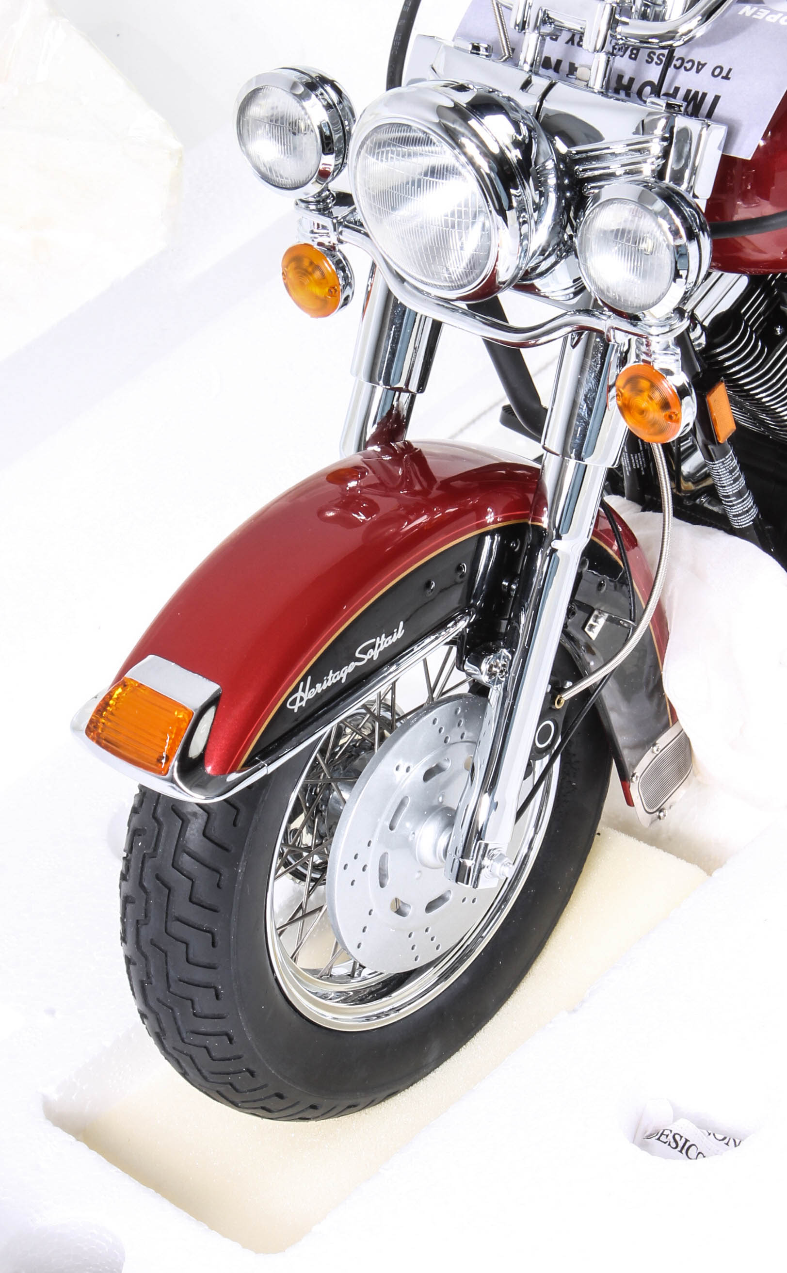 Franklin Mint 1:50-Scale Harley-Davidson "Heritage Softail Classic" Replica Model