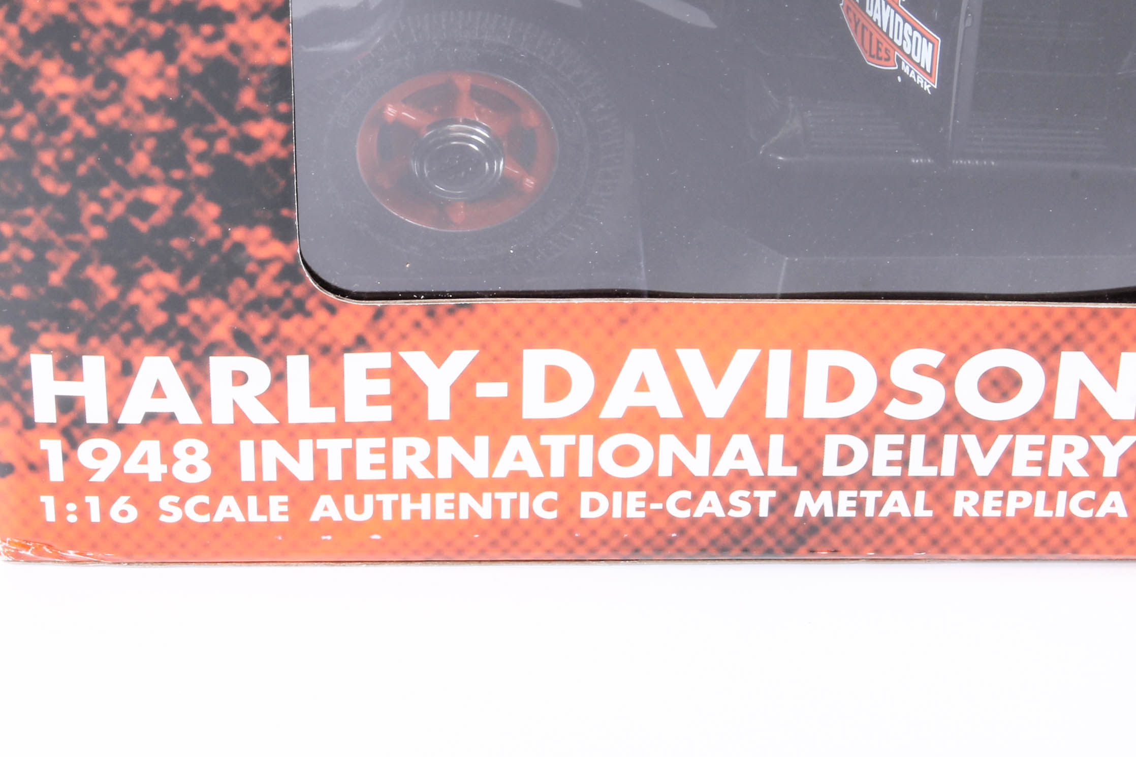 Harley-Davidson 1:16-Scale "1948 International Delivery Truck" Model Truck