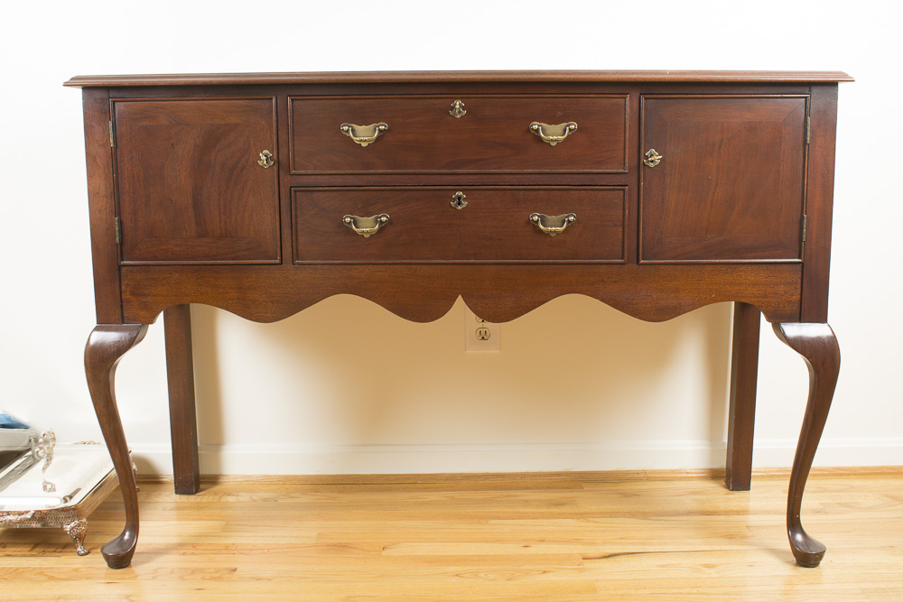 Vintage Queen Anne Style Mahogany Sideboard by Craftique
