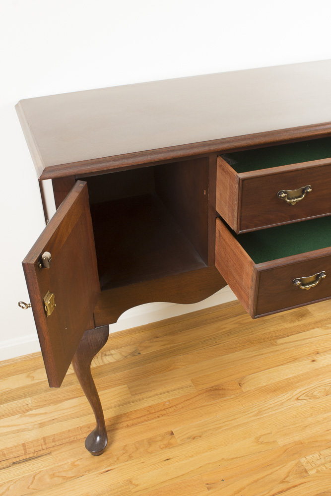 Vintage Queen Anne Style Mahogany Sideboard by Craftique