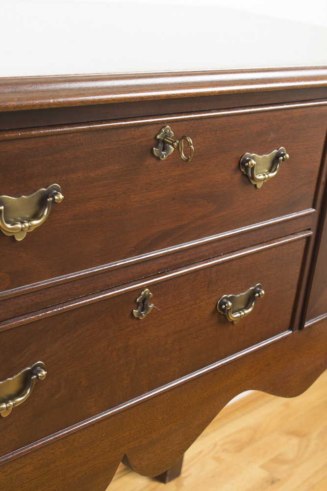 Vintage Queen Anne Style Mahogany Sideboard by Craftique