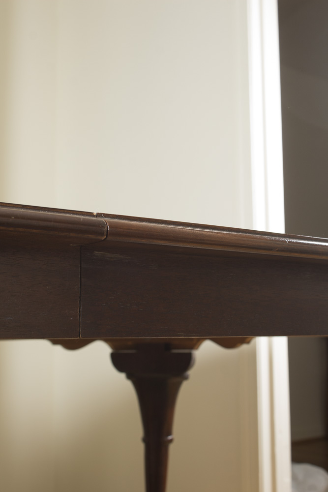 Queen Anne Style Mahogany Dining Table