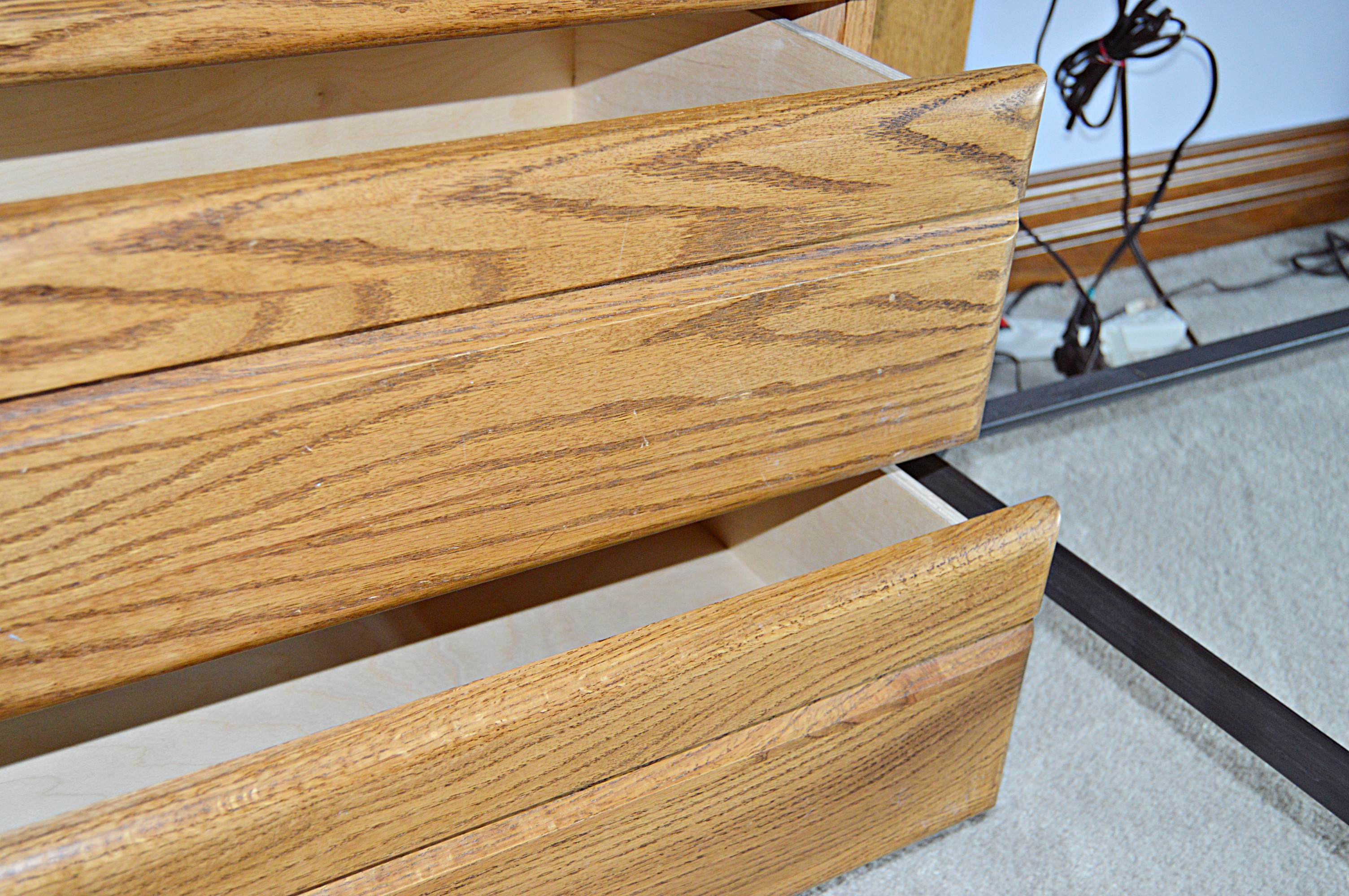 Arbek Oak Queen Bed Ensemble with Pier Cabinets, Light Bridge