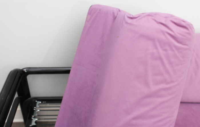 Modern Love Seat With Accent Pillows