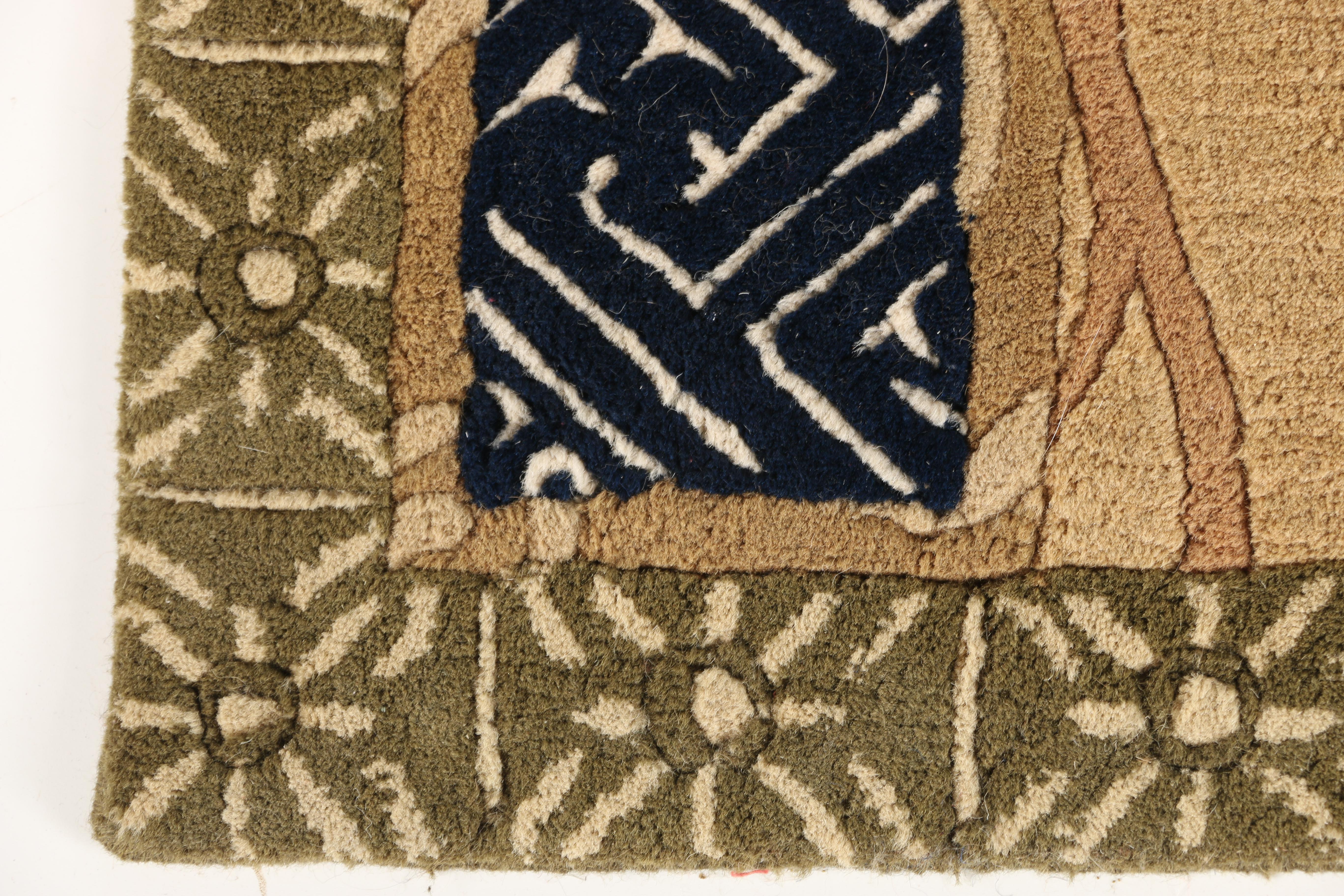 Hand-Tufted Indian Sculpted Indira Collection Area Rug