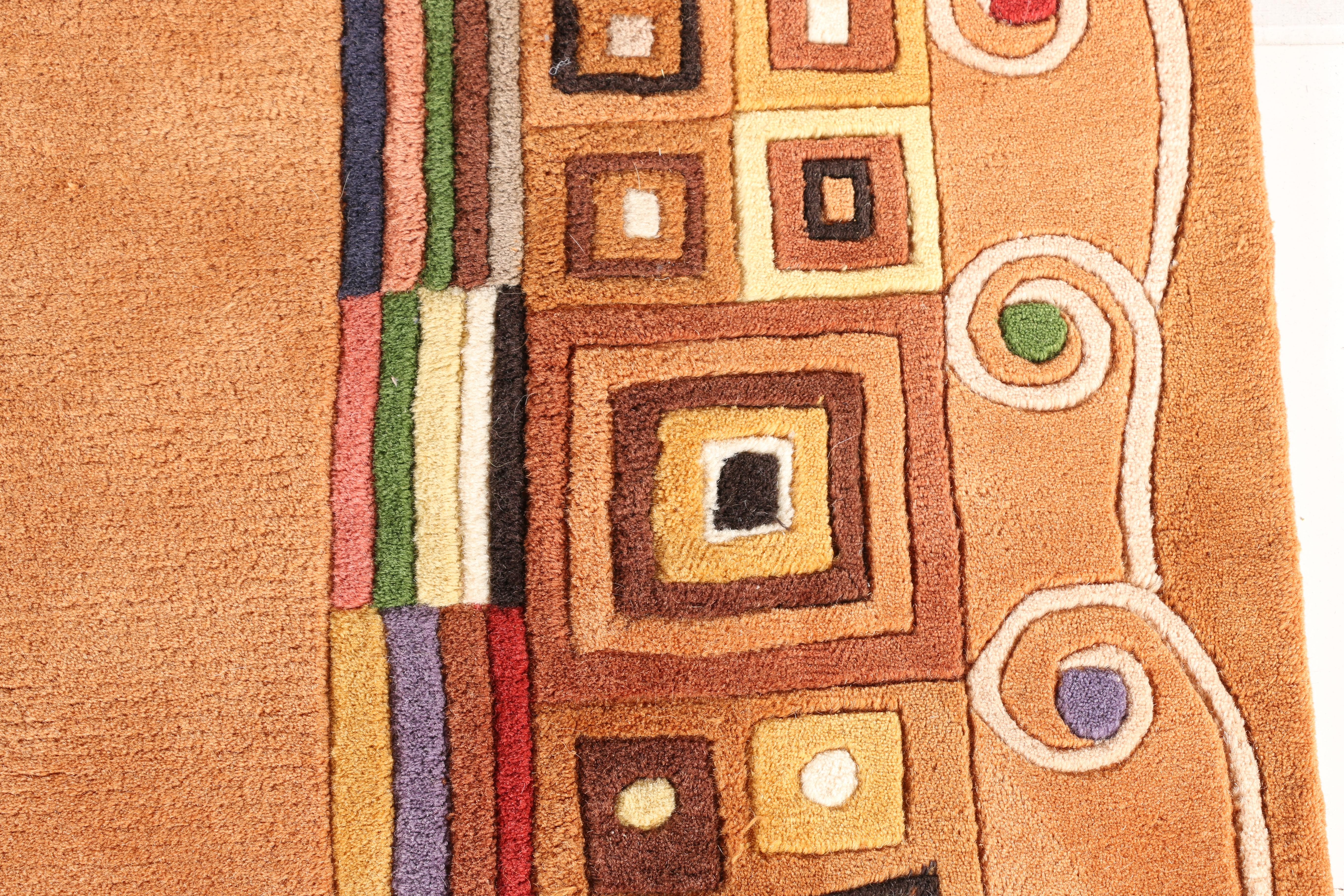 Hand-Tufted Momeni "New Wave" Area Rug