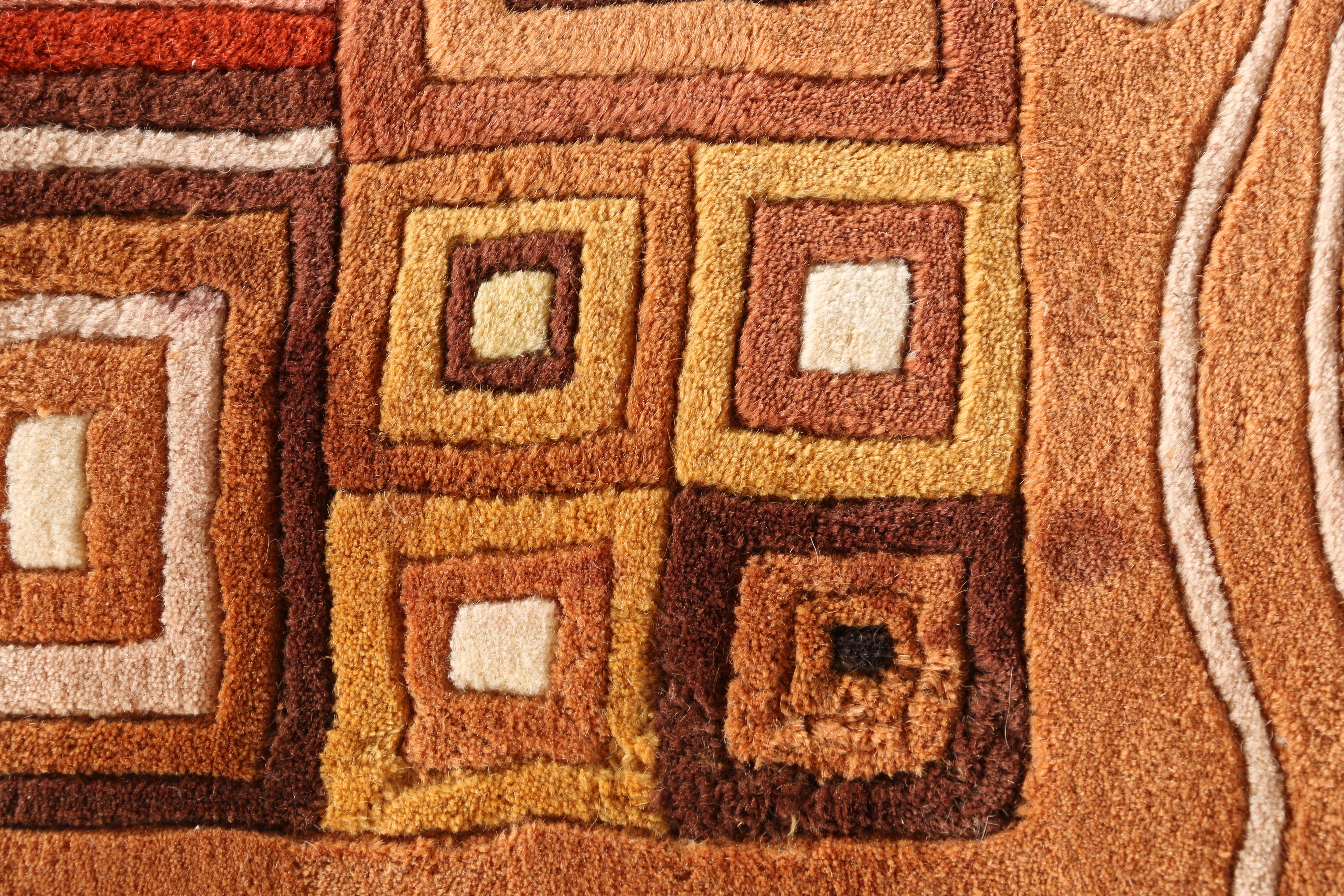 Hand-Tufted Momeni "New Wave" Area Rug