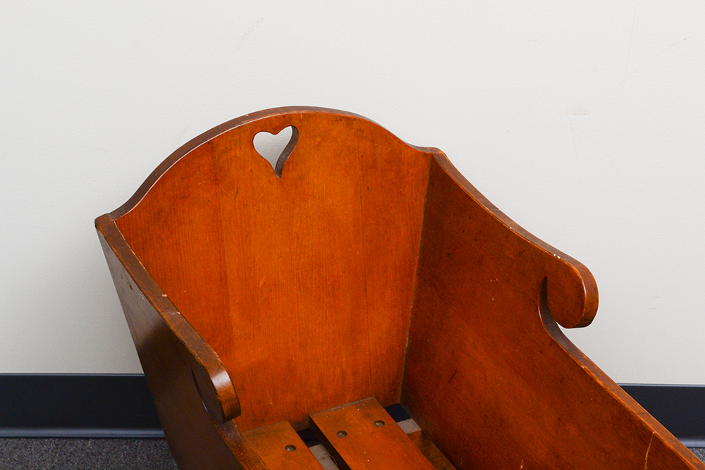 Antique Decorative Wooden Baby Cradle