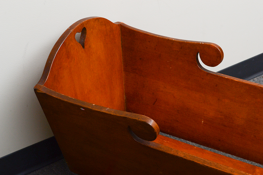 Antique Decorative Wooden Baby Cradle