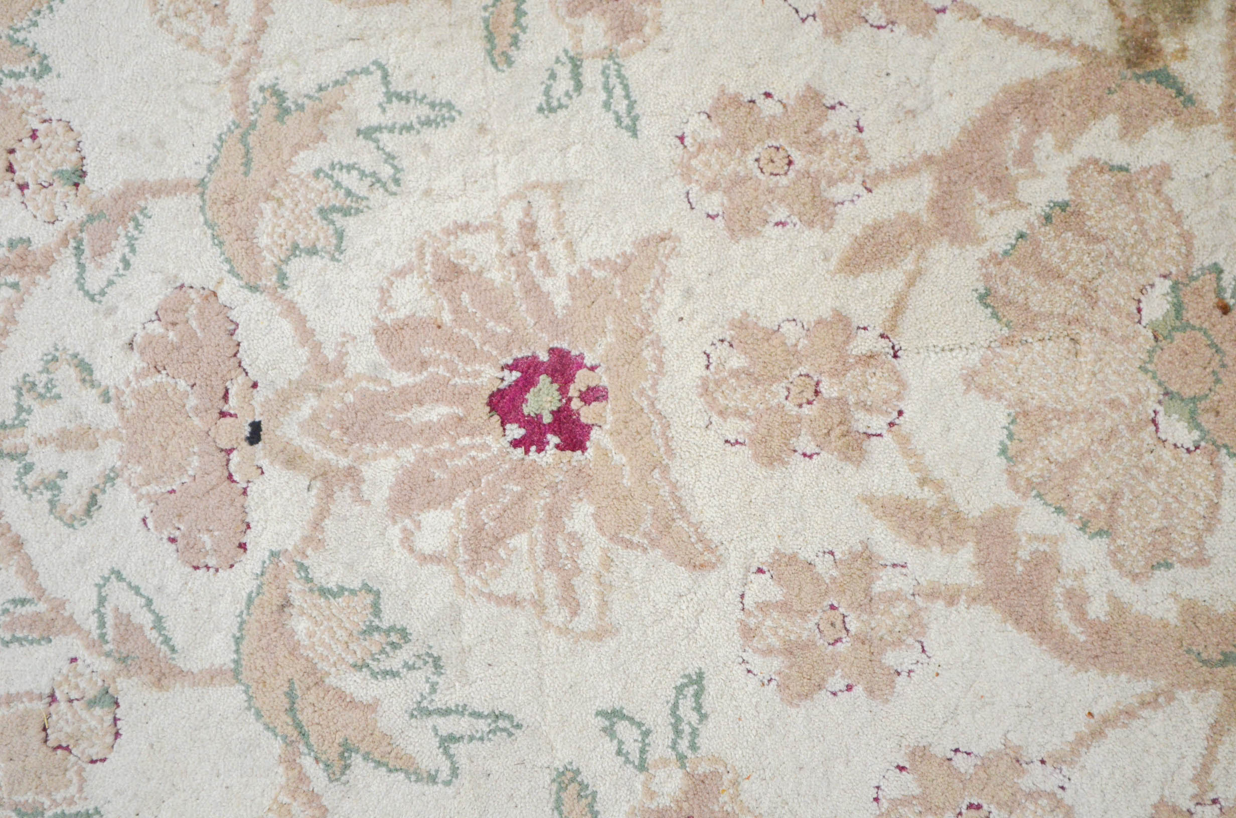 Turkish Couristan "Izmir" Area Rug