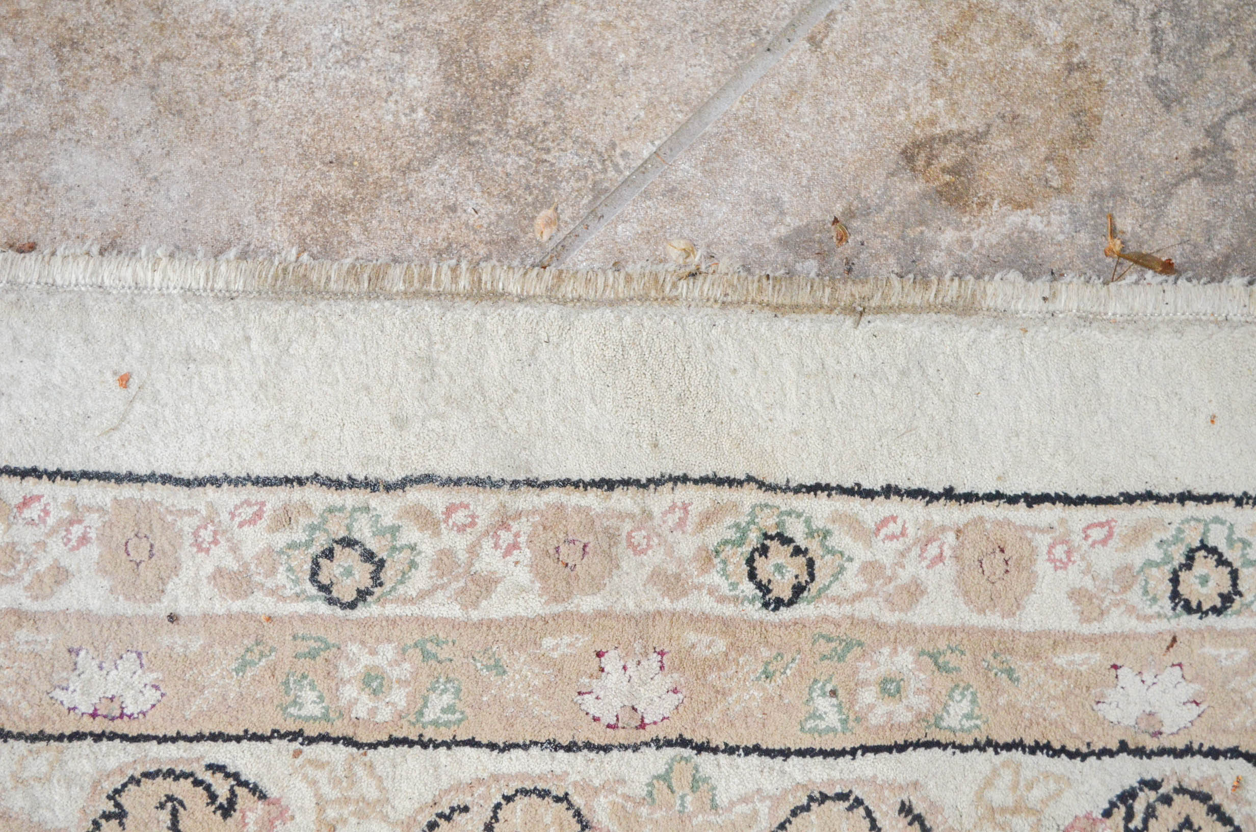 Turkish Couristan "Izmir" Area Rug