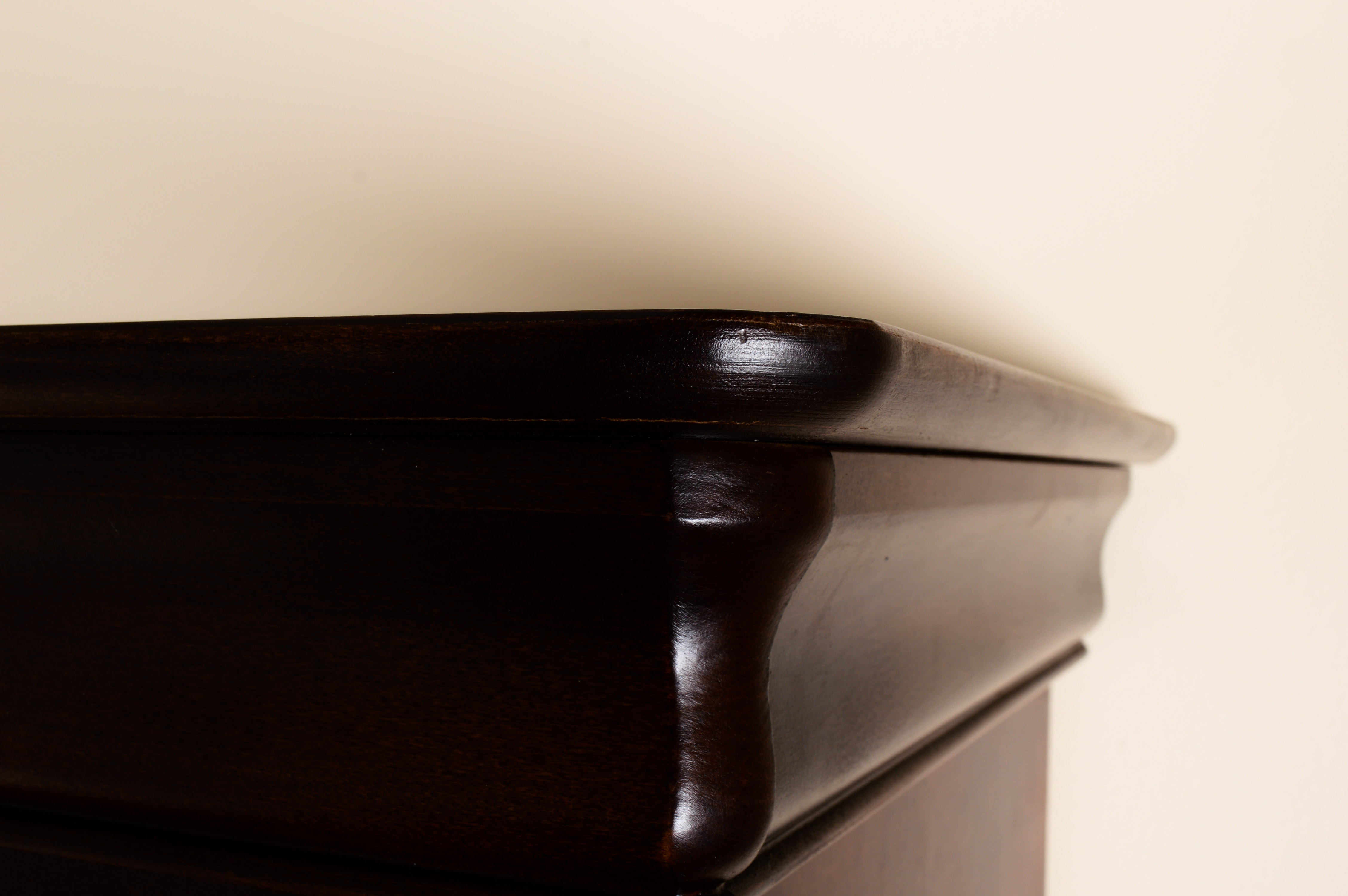 Contemporary Chest of Drawers by Broyhill