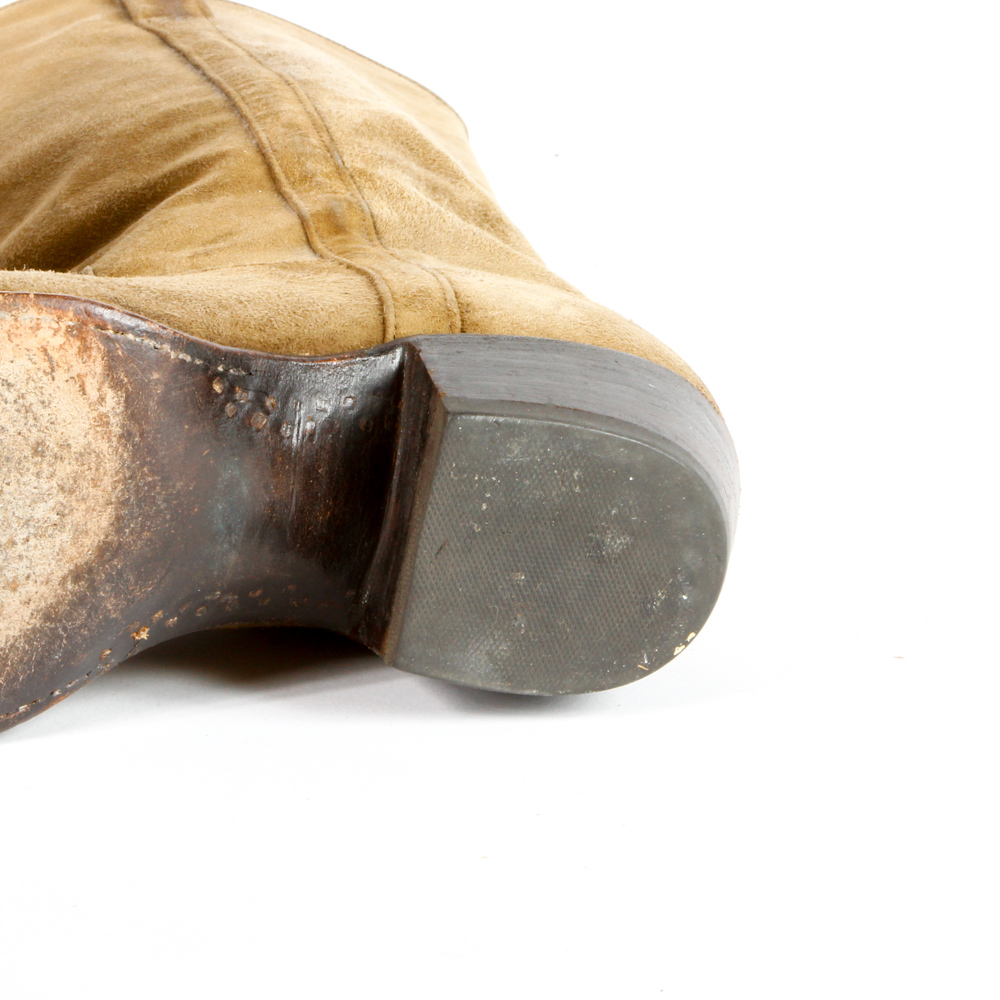 Women's Leather Cowboy Boots Featuring Justin