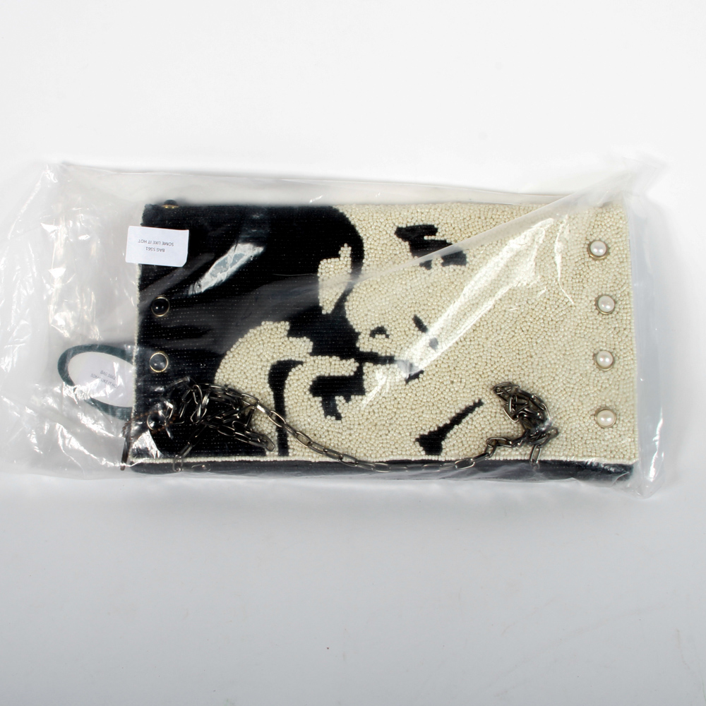 Mary Frances "Some Like It Hot"  Beaded Handbag