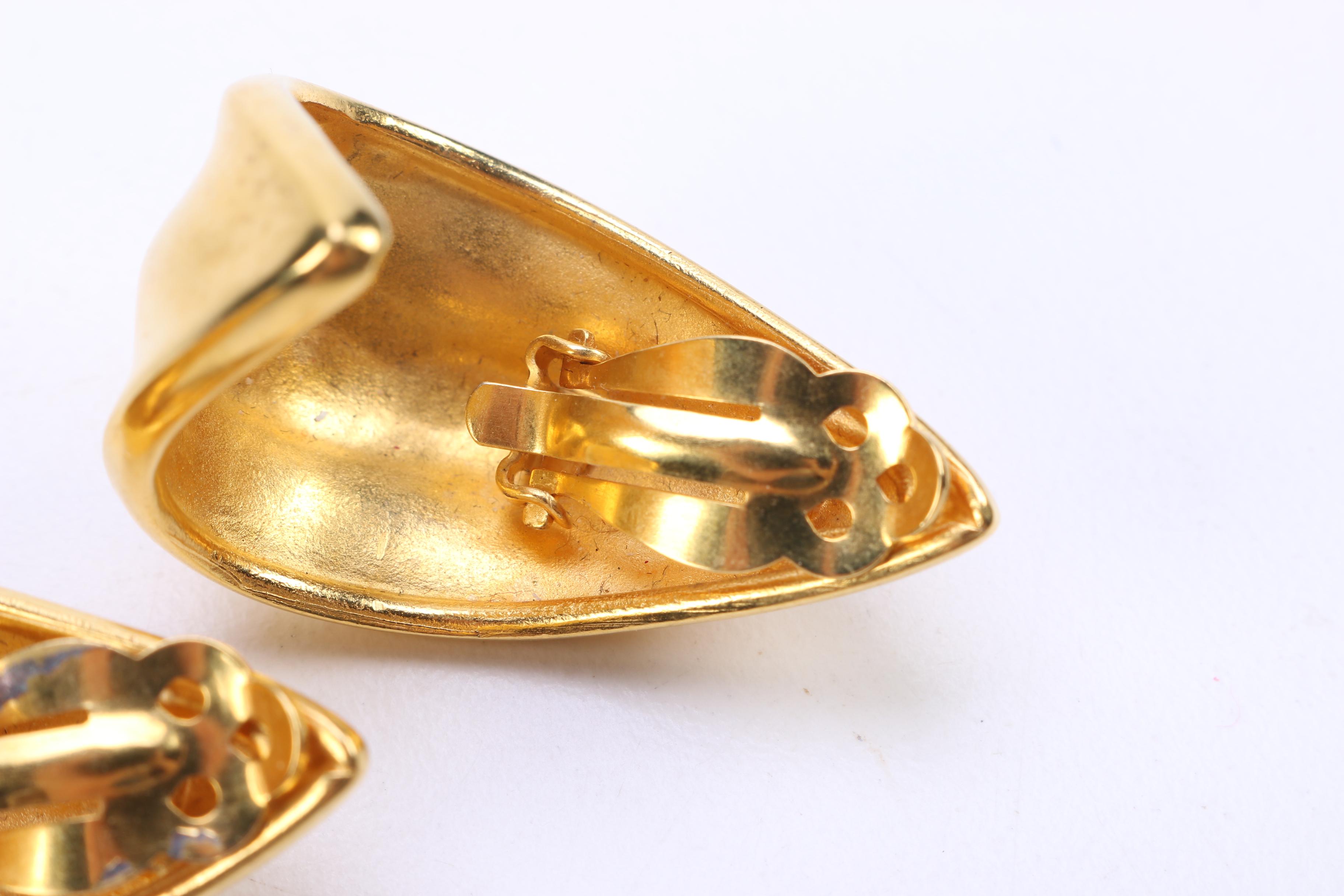 Les Bernard and Other Vintage Jewelry Collection