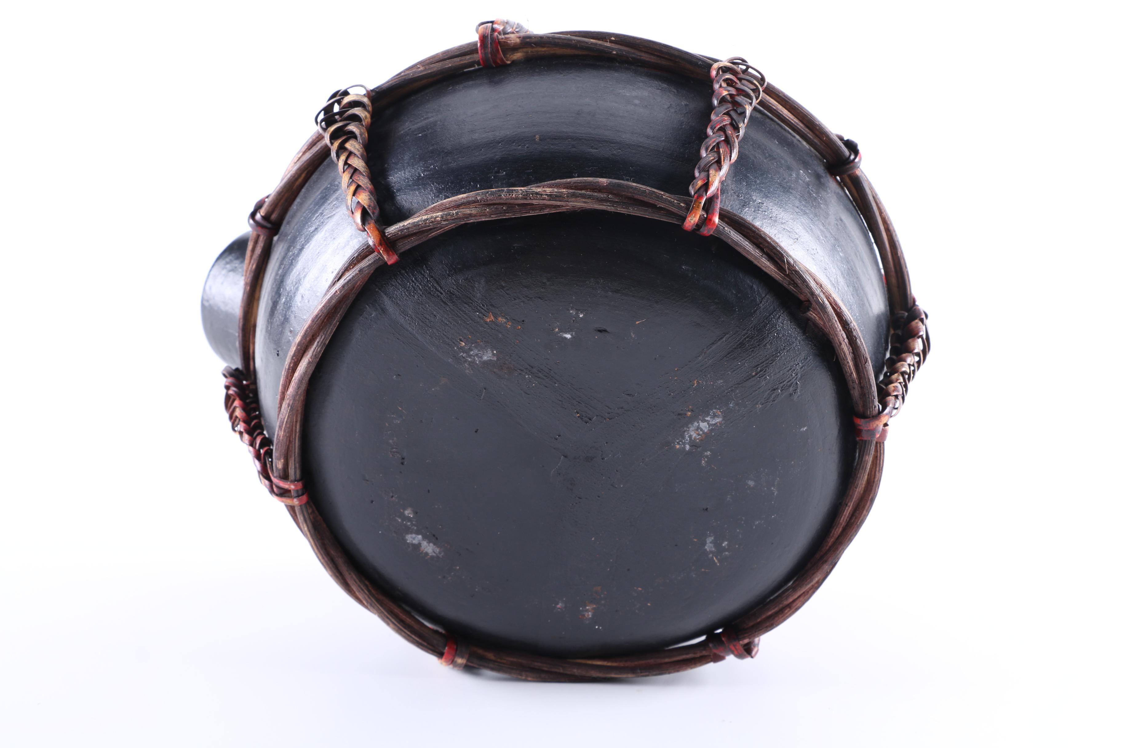 Kettle With Braided Raffia