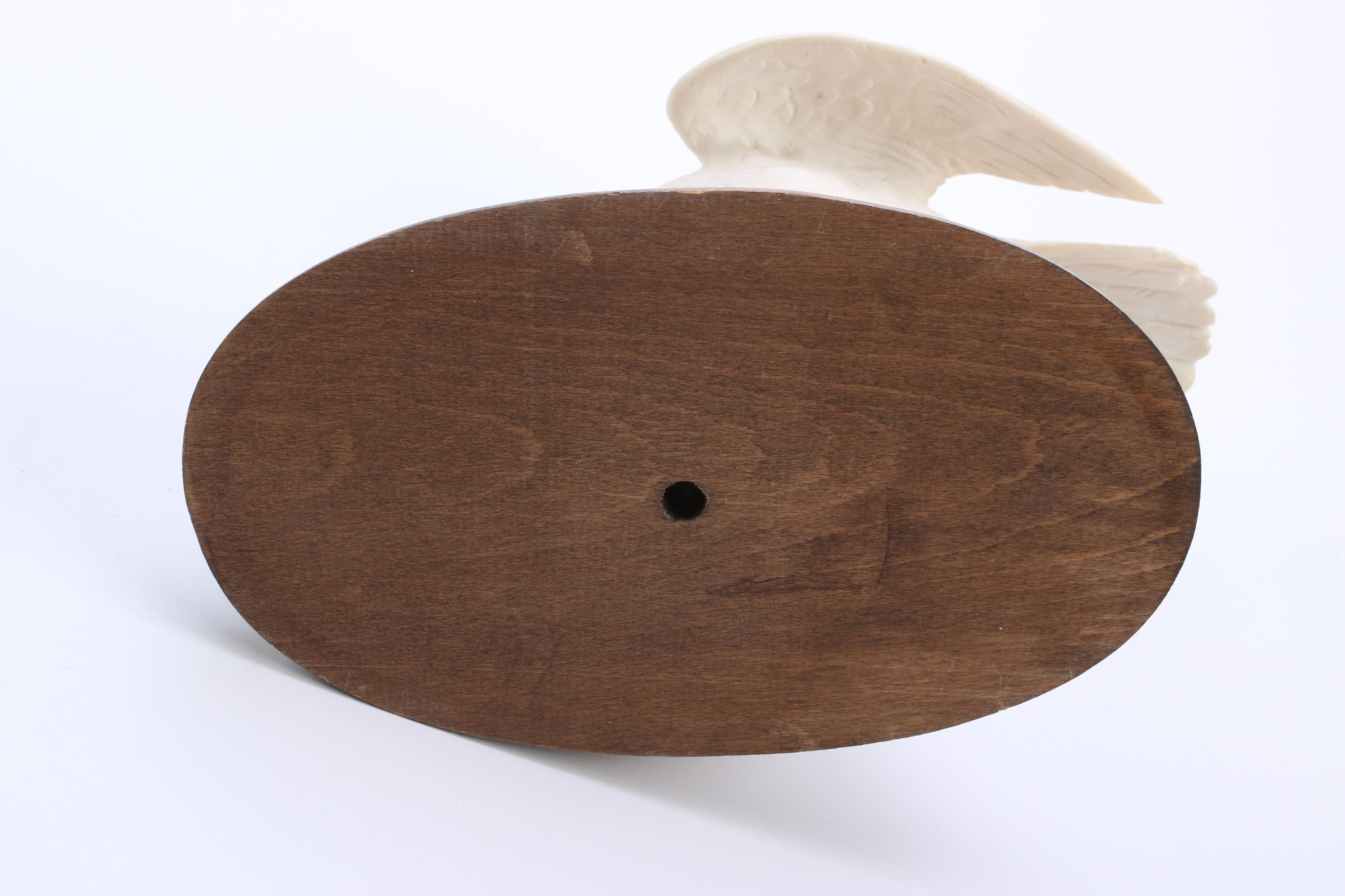 Dove With Hatchlings Figurine