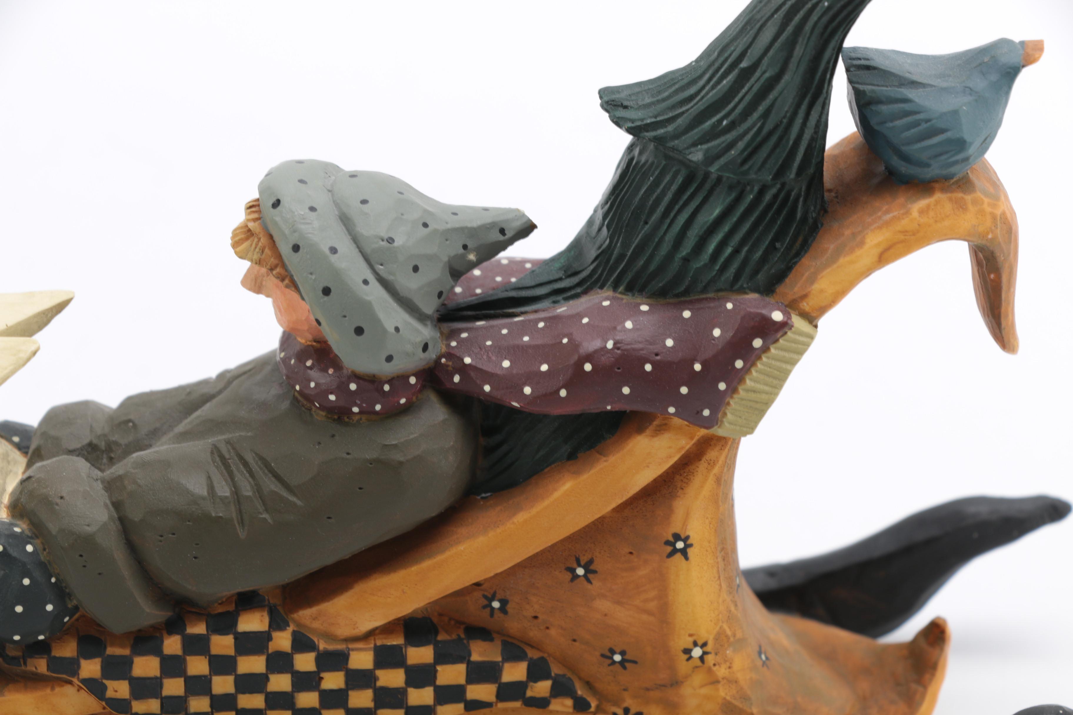 Williraye Studio Wooden Santa and Sleigh Figurine