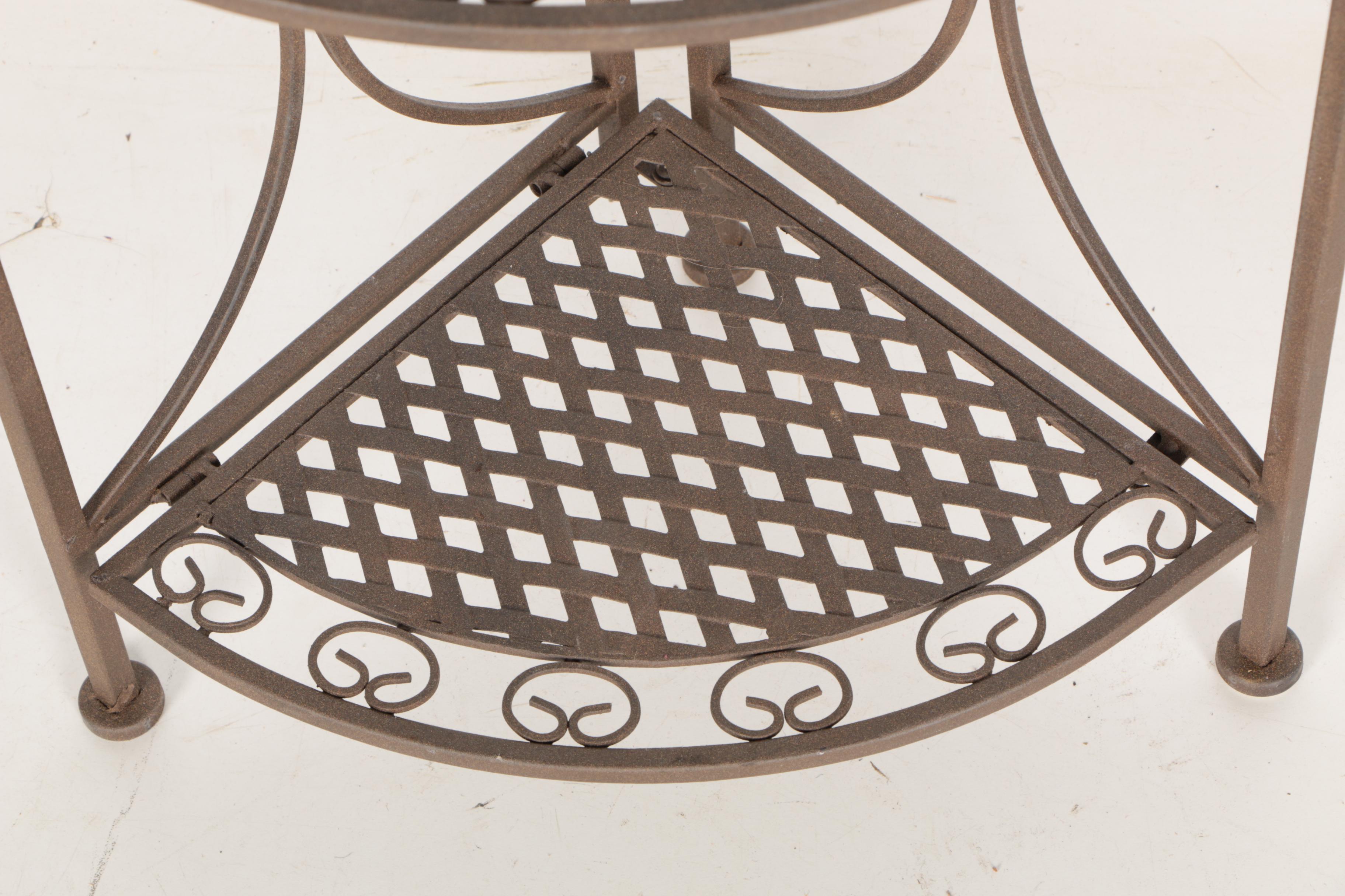 Foldable Corner Étagère and Metal Rack