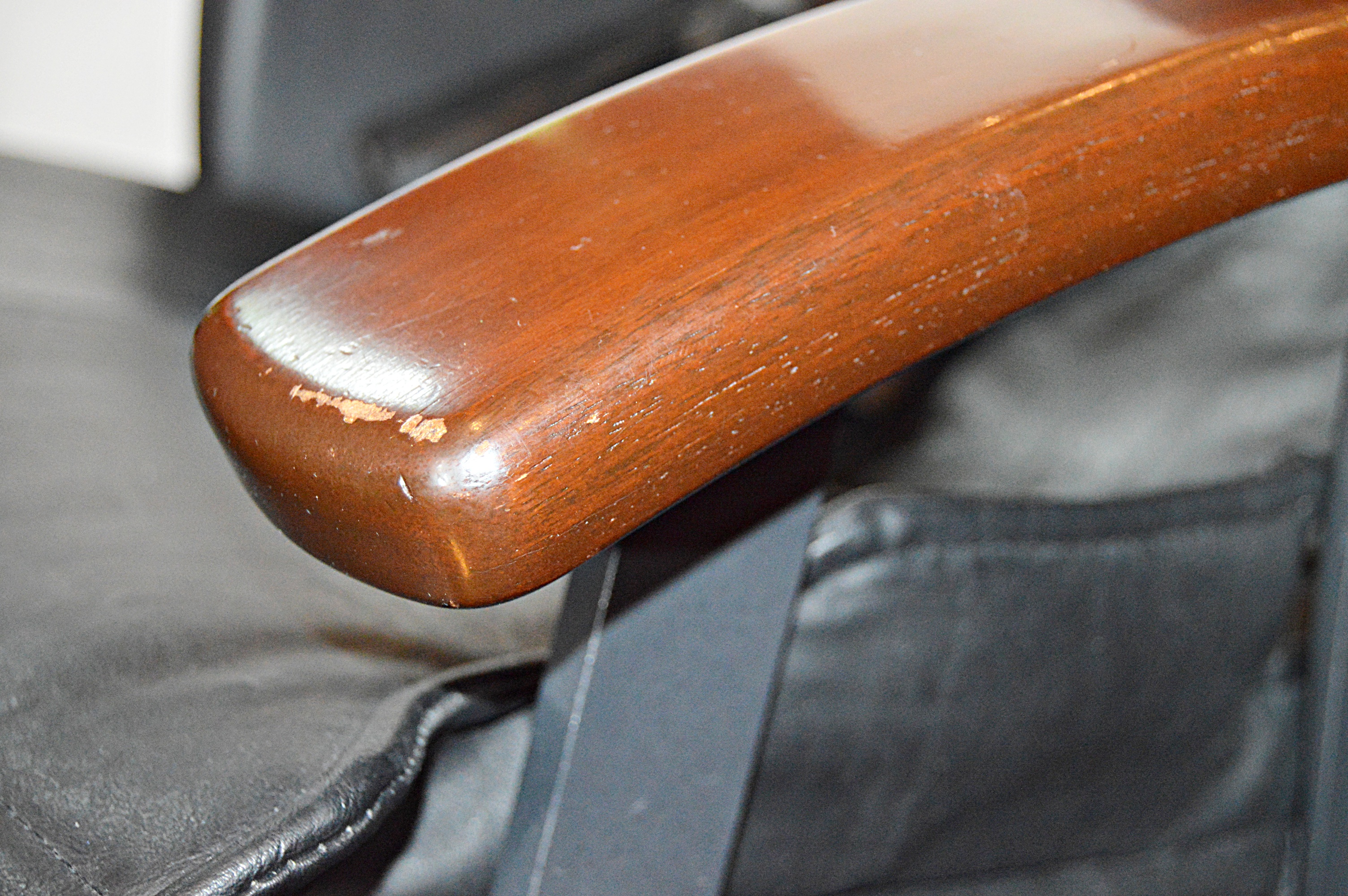 Sharper Image EMS Computerized Auto Recline Massage Chair