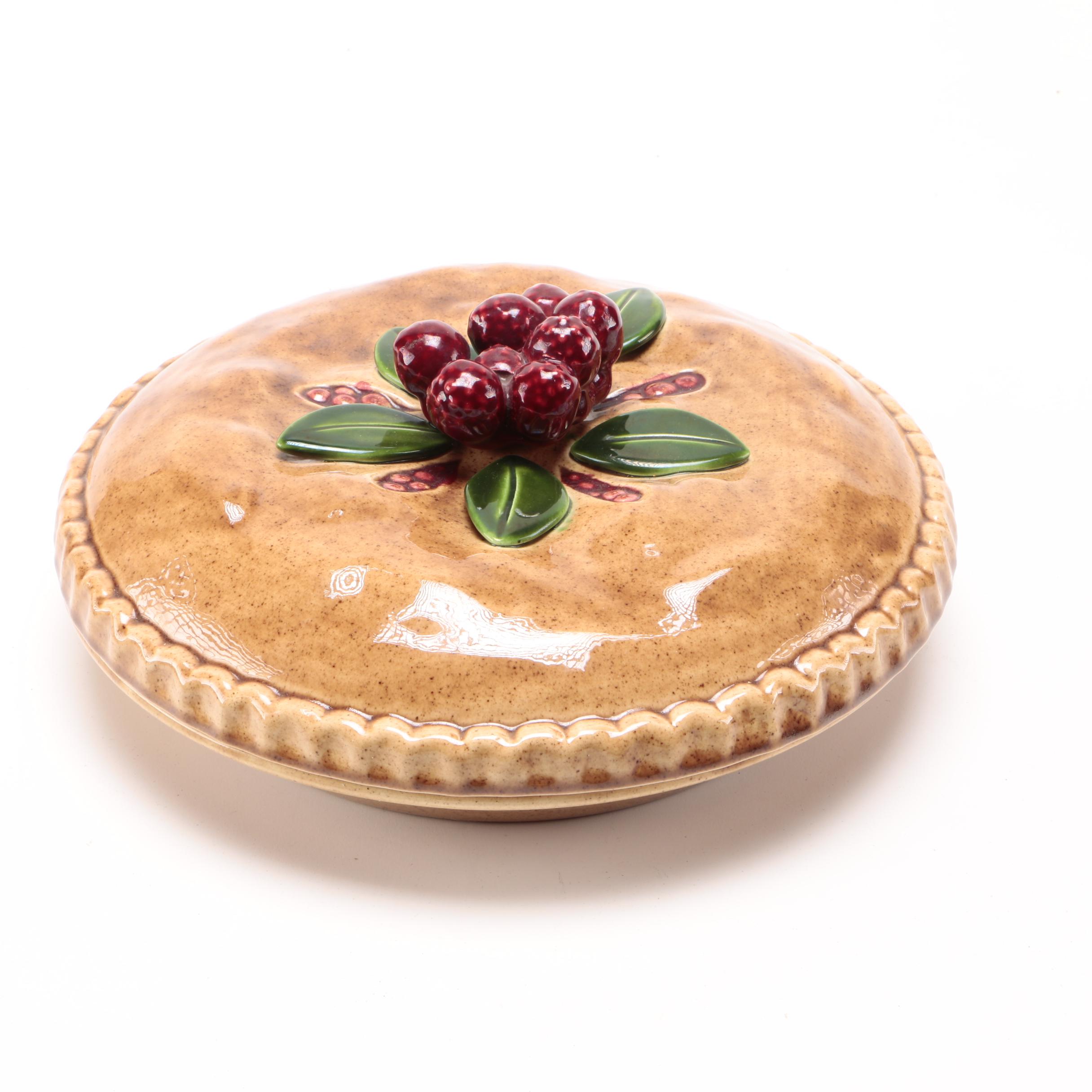Sweetbrier Farm Ceramic Covered Pie Dish