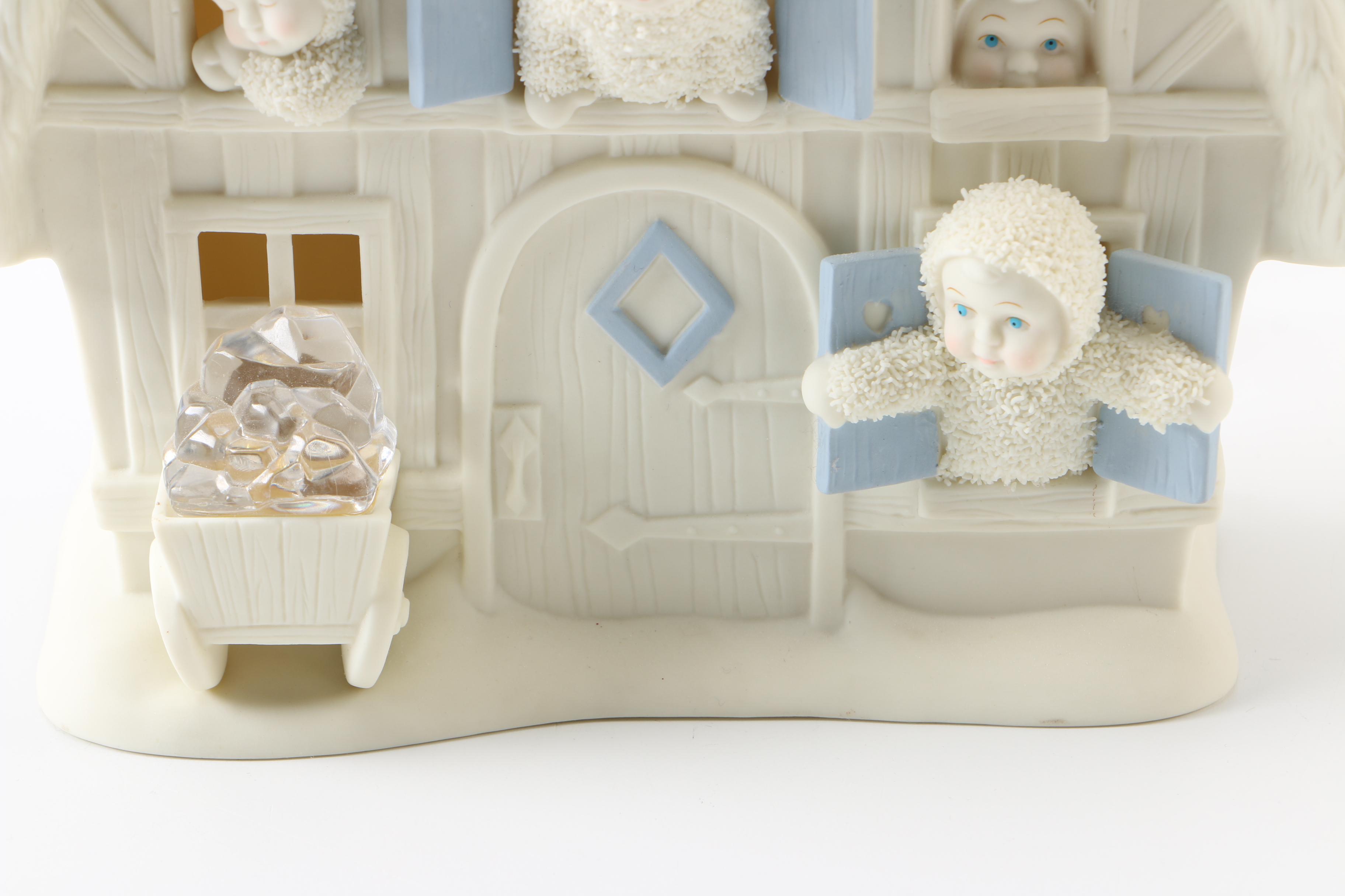 Snowbabies Figurine Scenes