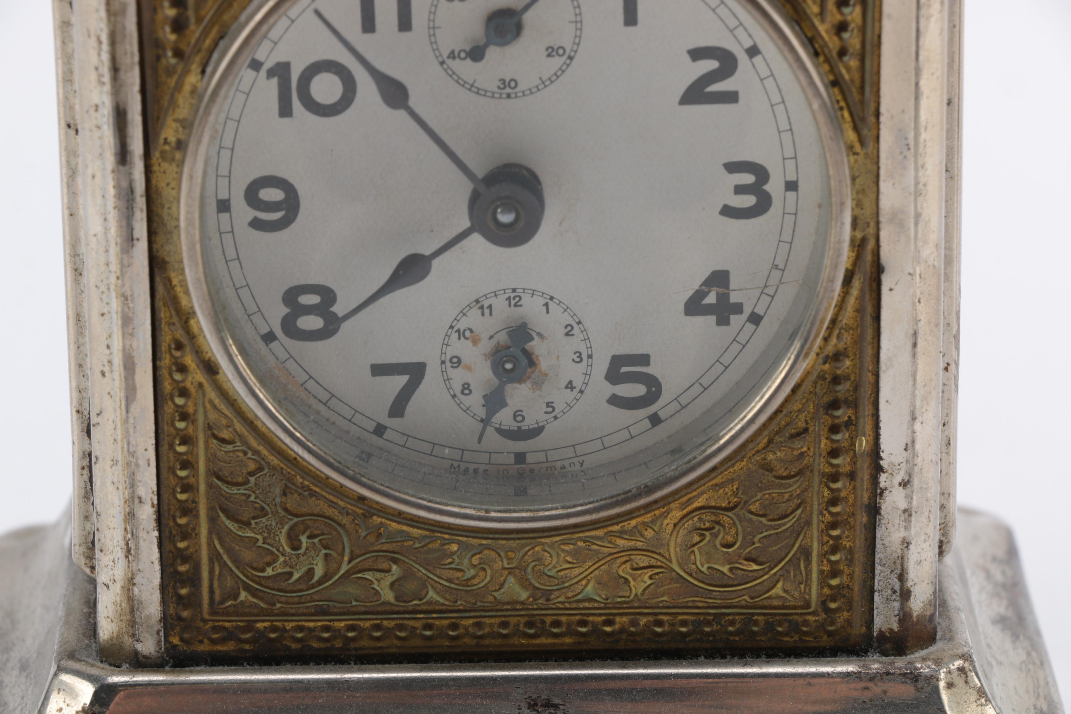 Mantel Clocks With Keys