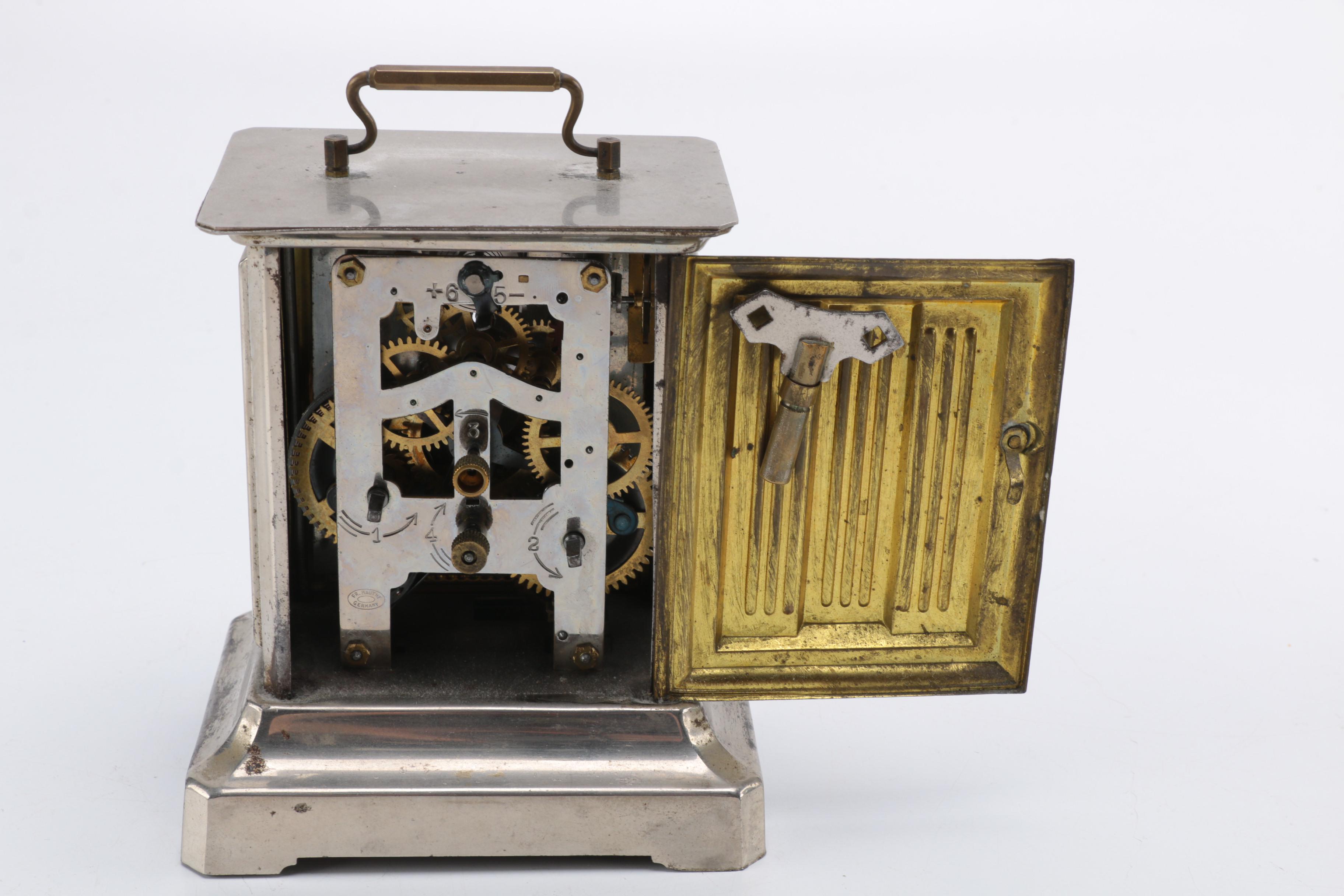Mantel Clocks With Keys