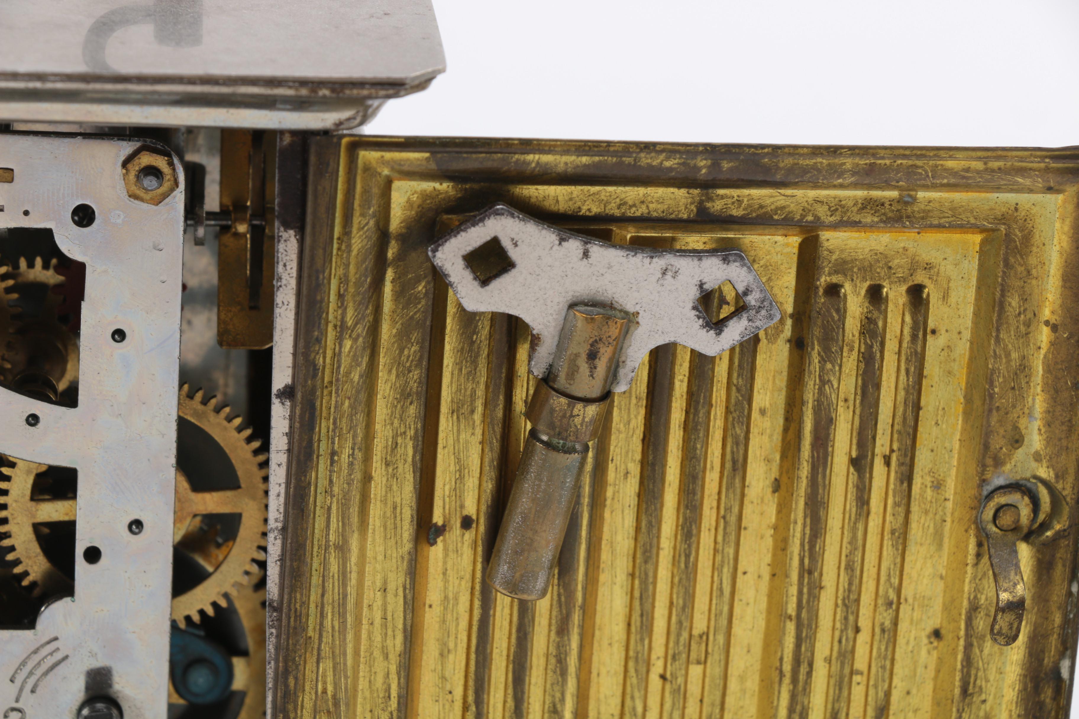 Mantel Clocks With Keys